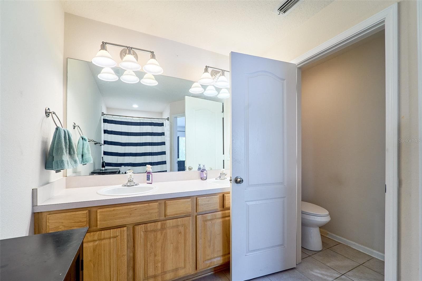 Townhouse at 5014 POND RIDGE RD, RIVERVIEW, photo 23 of 45