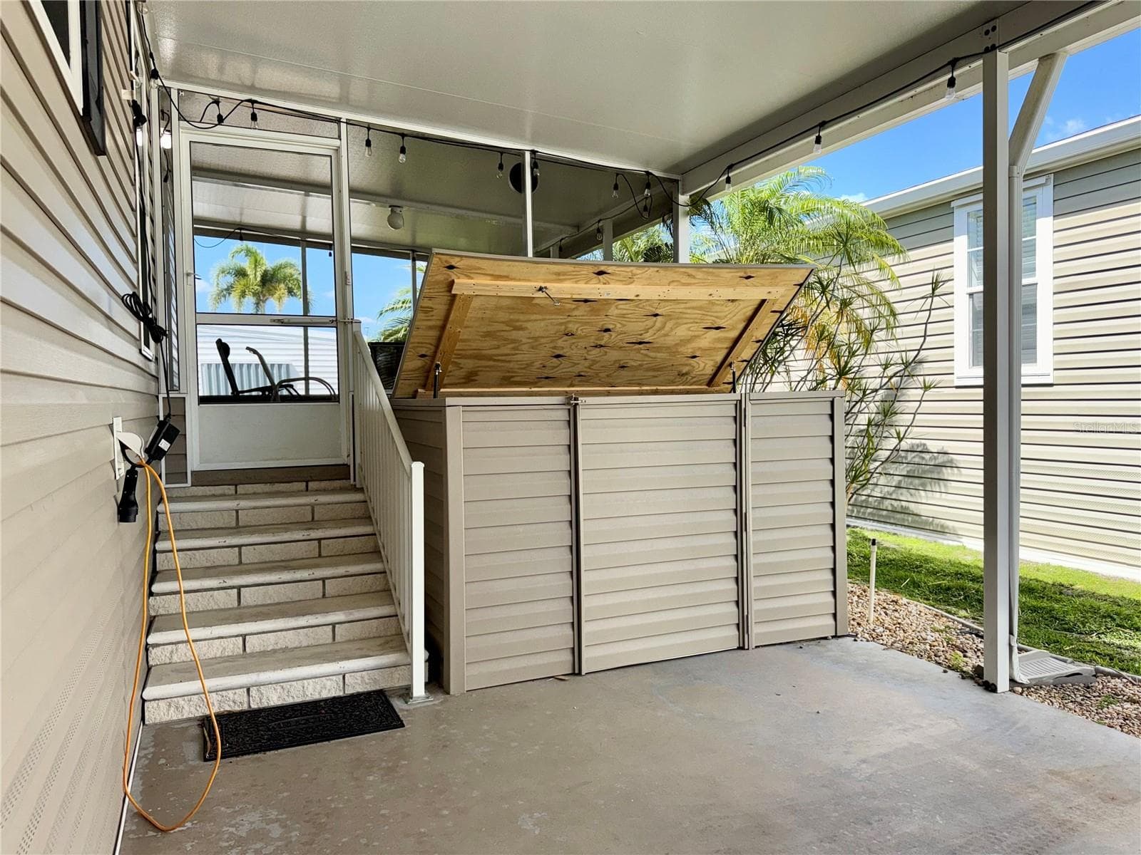 Storage - 2100 KINGS HWY #742, PORT CHARLOTTE