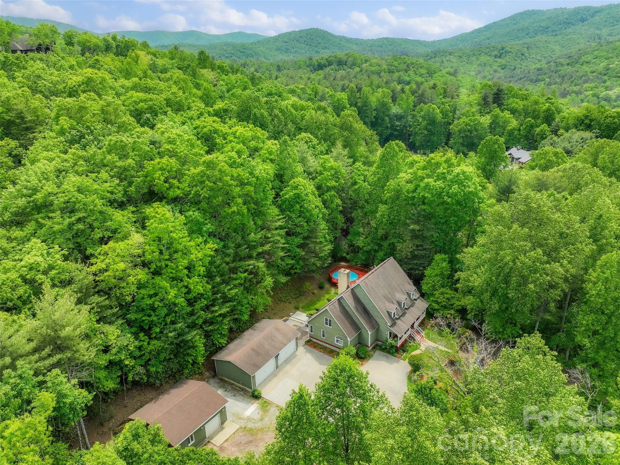 Large property with privacy in the WNC mountains! - Hendersonville
