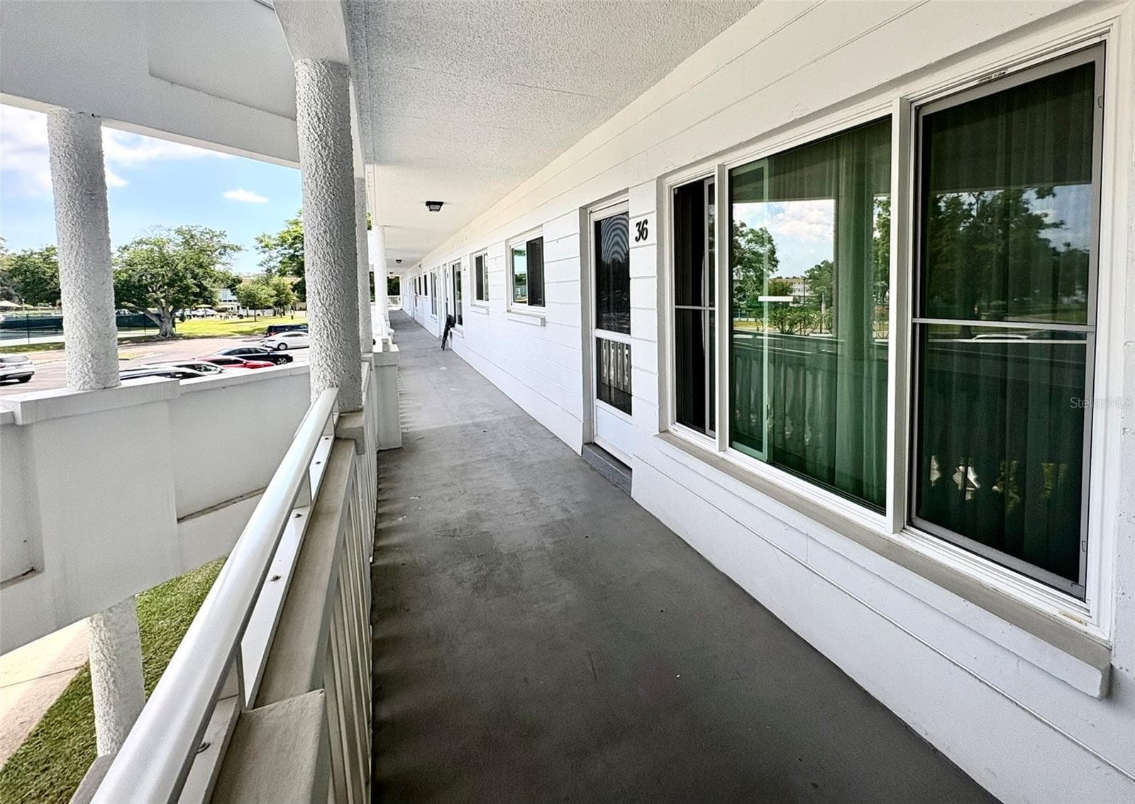 Condominium at 2428 COLUMBIA DR #36, CLEARWATER, photo 4 of 43