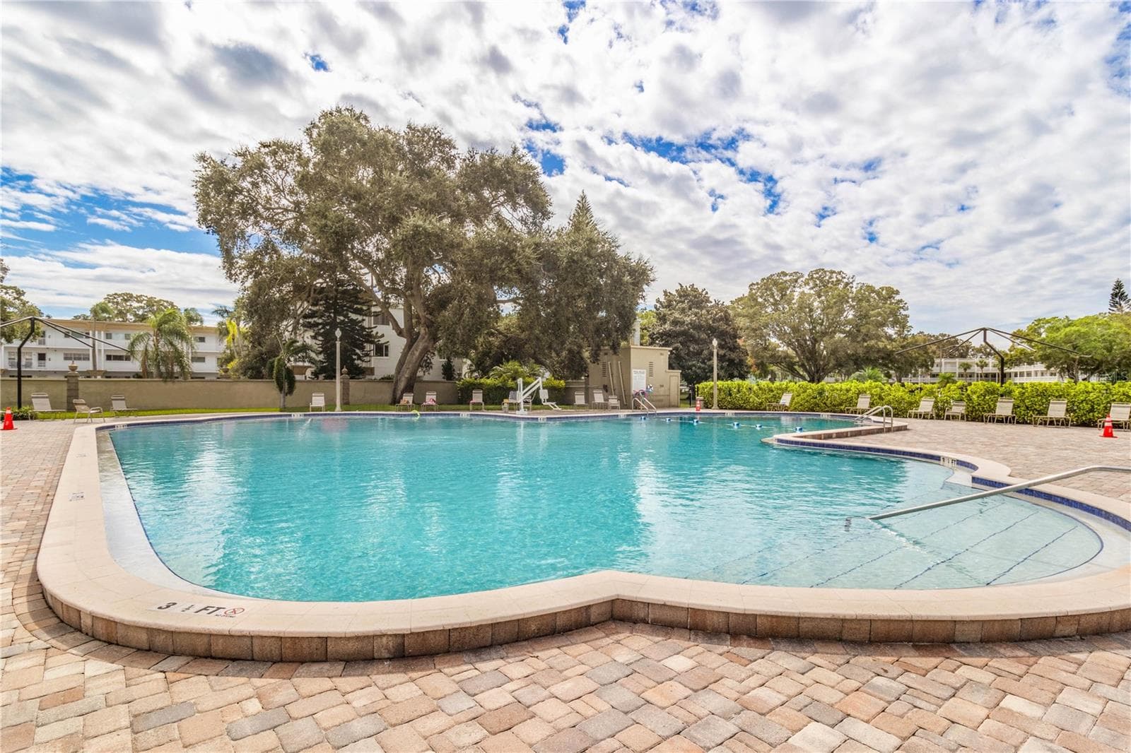 Condominium at 2428 COLUMBIA DR #36, CLEARWATER, photo 36 of 43