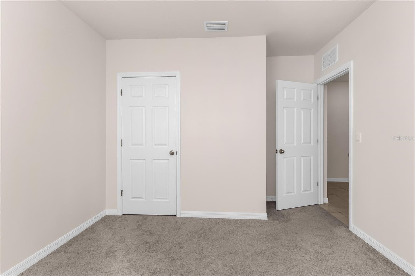 Single Family Residence at 26567 DEEP CREEK BLVD, PUNTA GORDA, photo 30 of 41