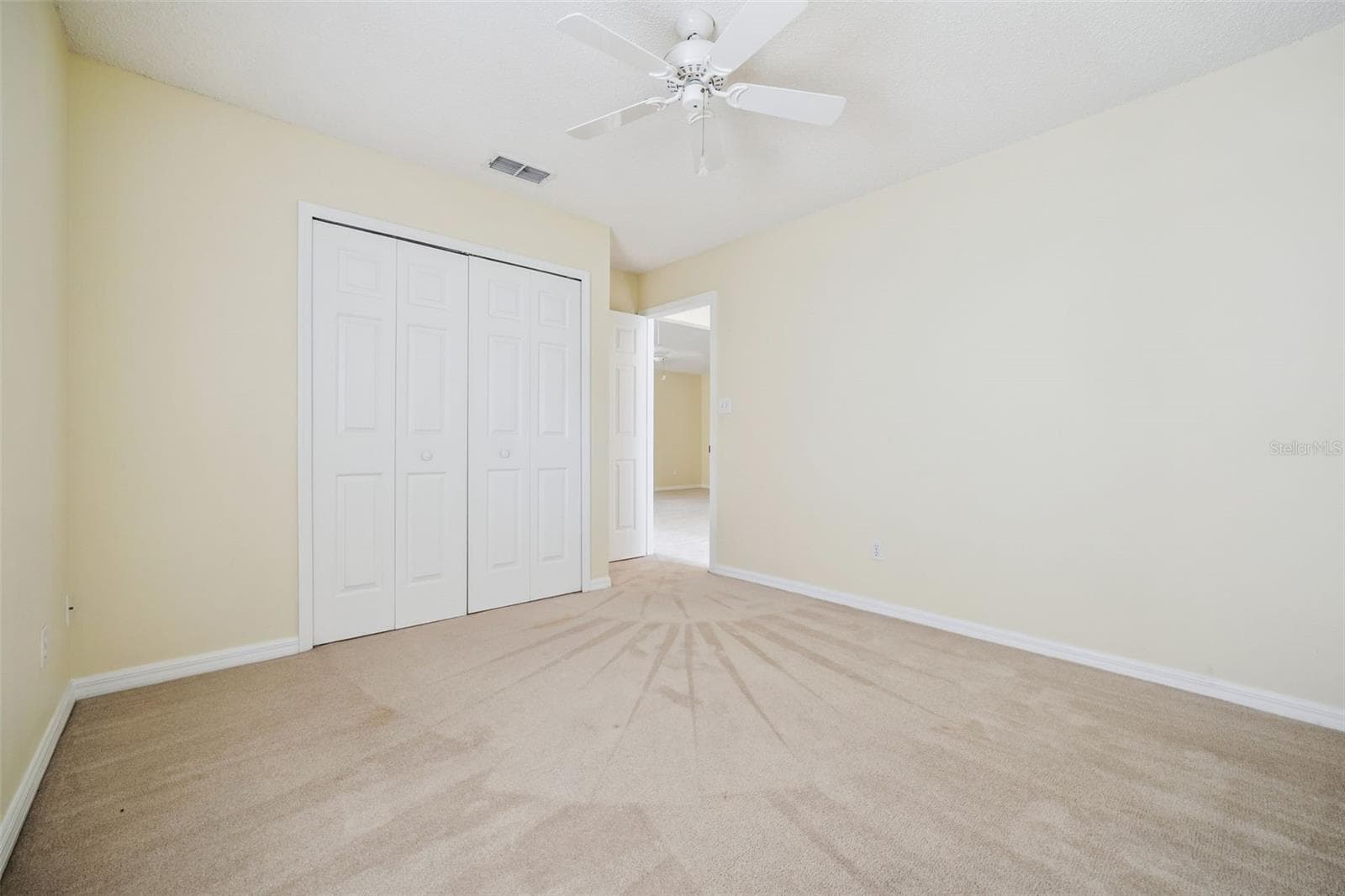 Single Family Residence at 4967 HERON RUN CIR, LEESBURG, photo 14 of 34