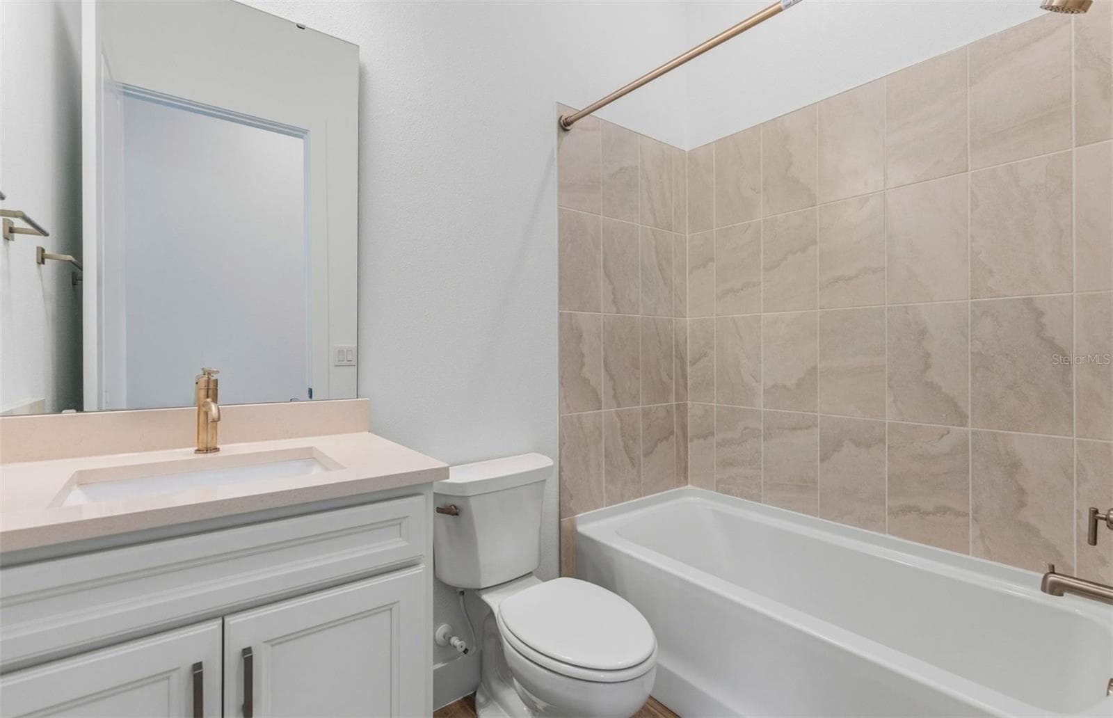 Bathroom 3 - 16412 RUSTIC SKY DR, SPRING HILL