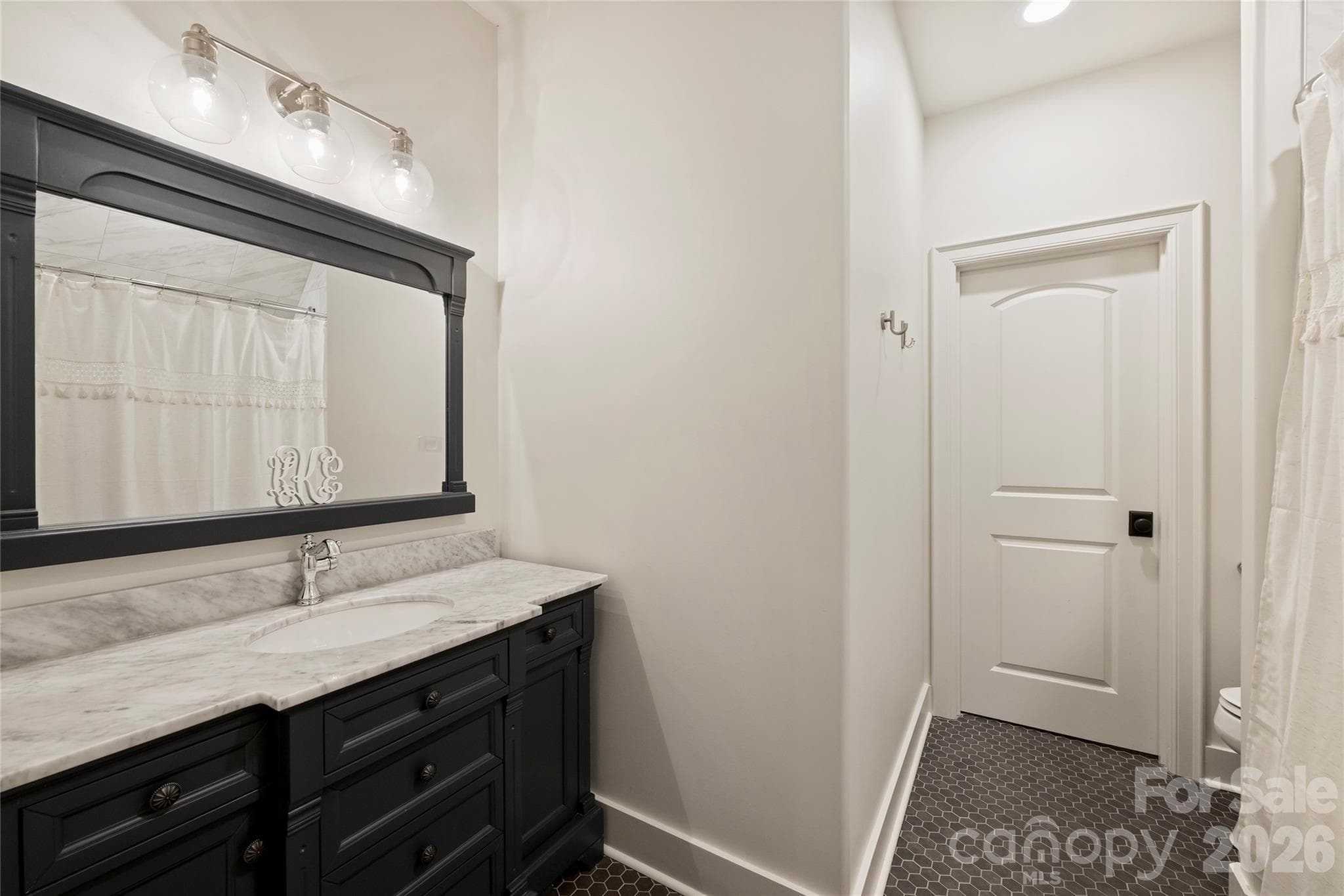 Single Family Residence at 18300 Scotscraig Lane, Cornelius, photo 28 of 48
