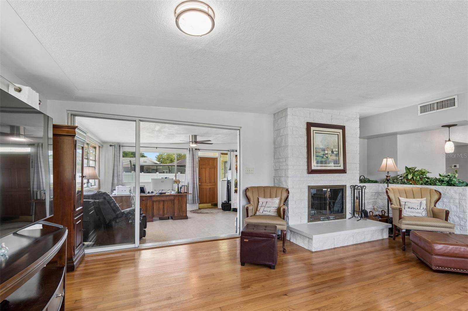 Single Family Residence at 2110 FAIRWAY AVE S, ST PETERSBURG, photo 20 of 62