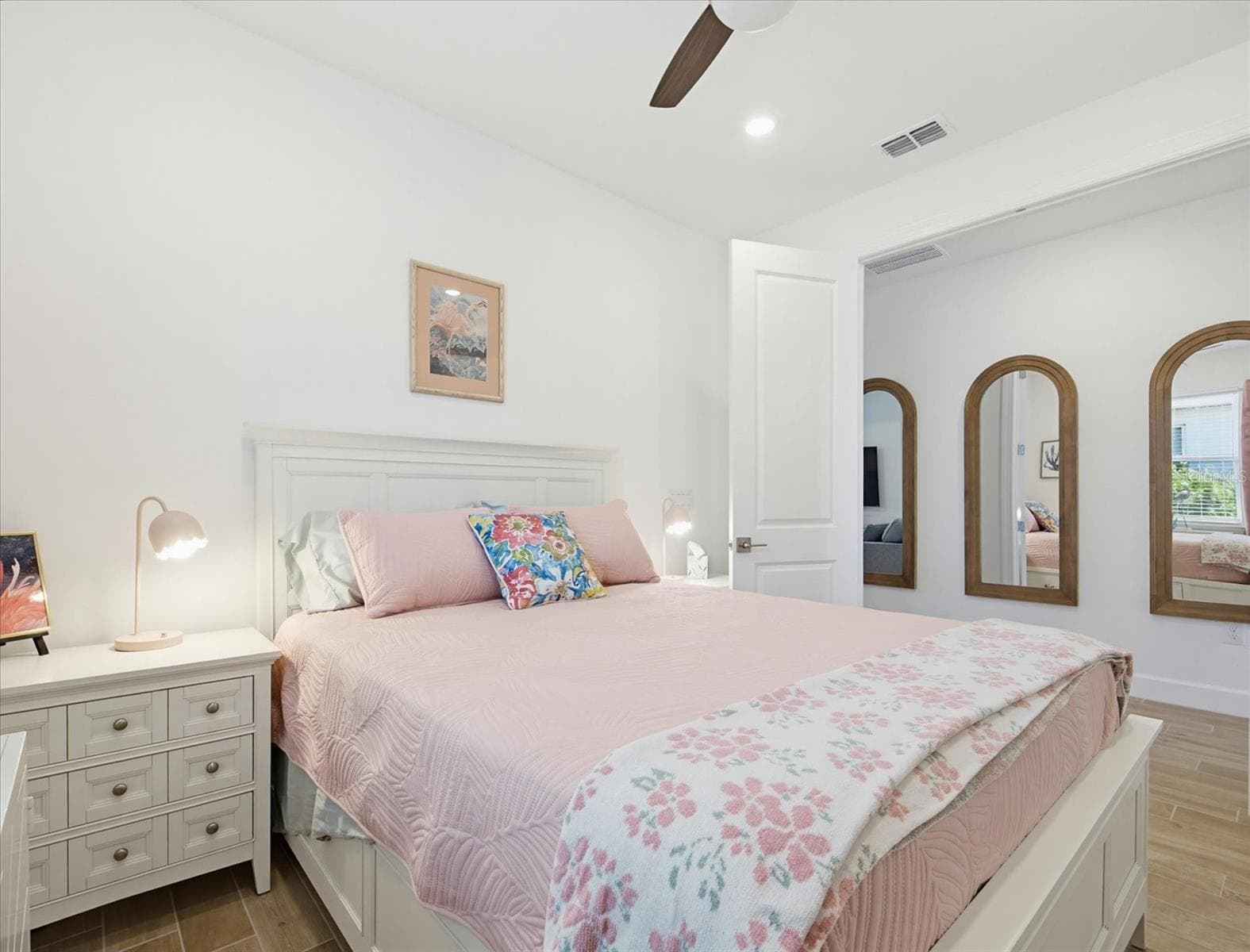 Single Family Residence at 10408 SEA BREEZE RIDGE DR, ENGLEWOOD, photo 26 of 75
