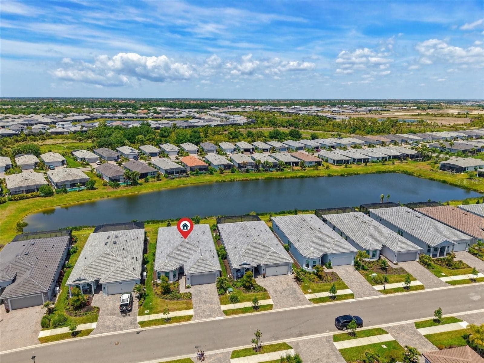 Single Family Residence at 10408 SEA BREEZE RIDGE DR, ENGLEWOOD, photo 62 of 75