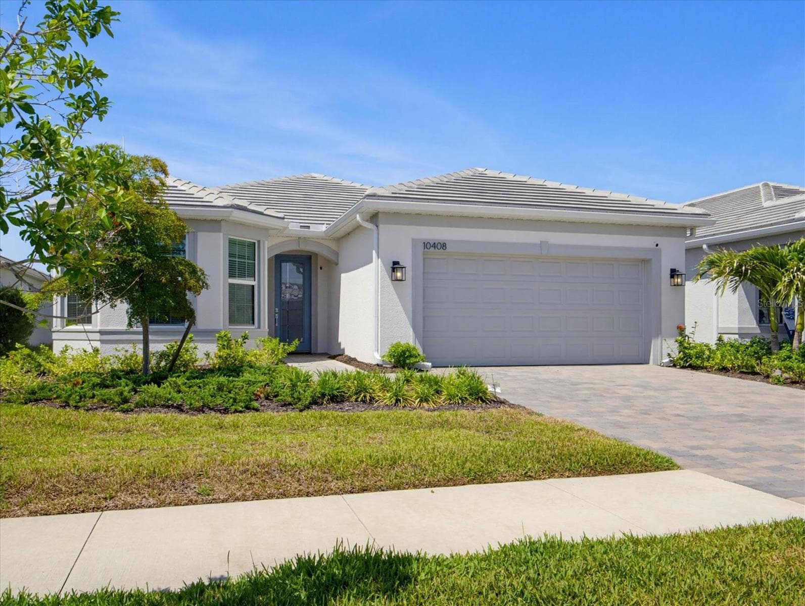 Single Family Residence at 10408 SEA BREEZE RIDGE DR, ENGLEWOOD, photo 73 of 75