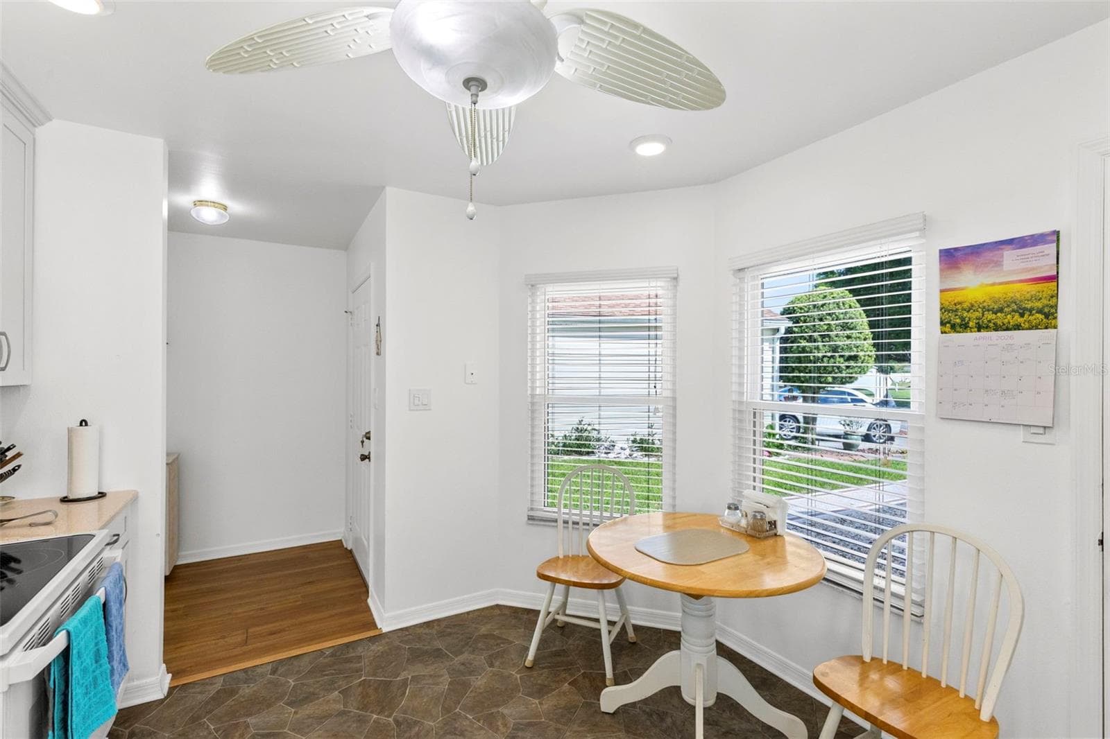 Single Family Residence at 4960 HERON RUN CIR, LEESBURG, photo 10 of 46