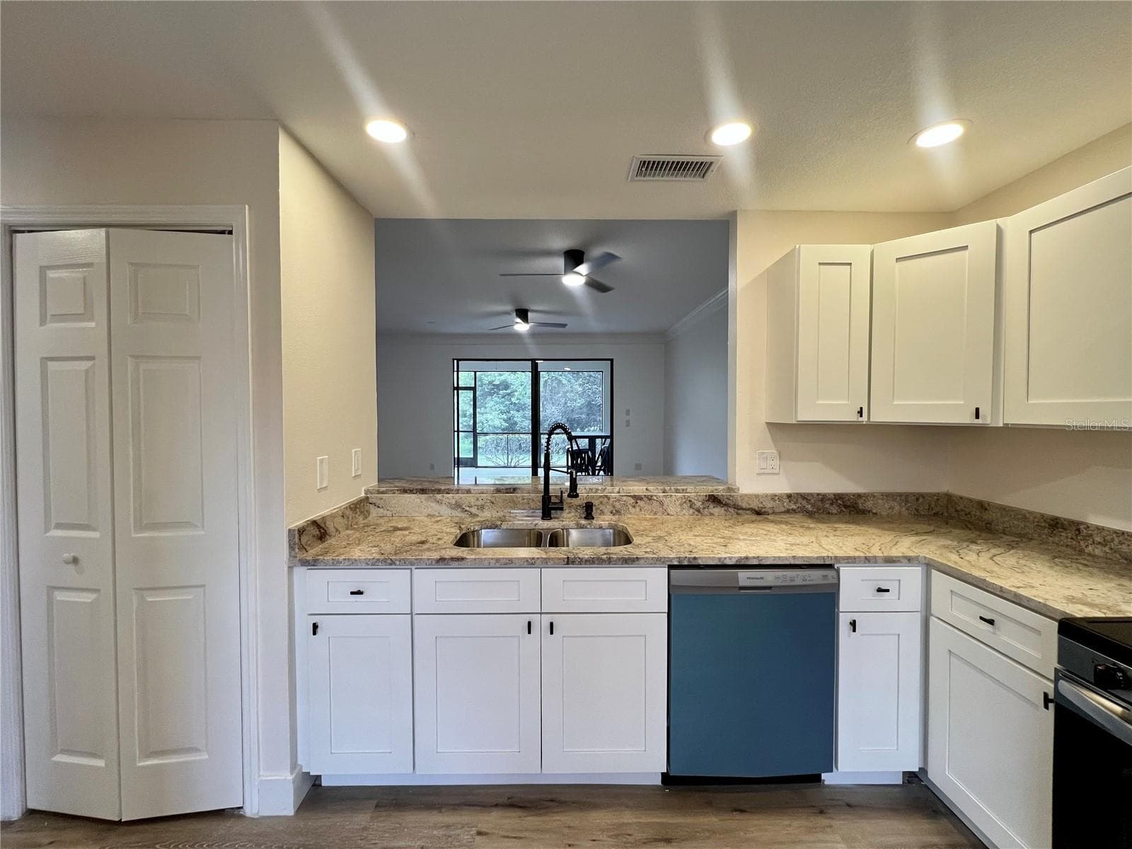 Condominium at 3014 RED OAK CT #102, PALM HARBOR, photo 14 of 42