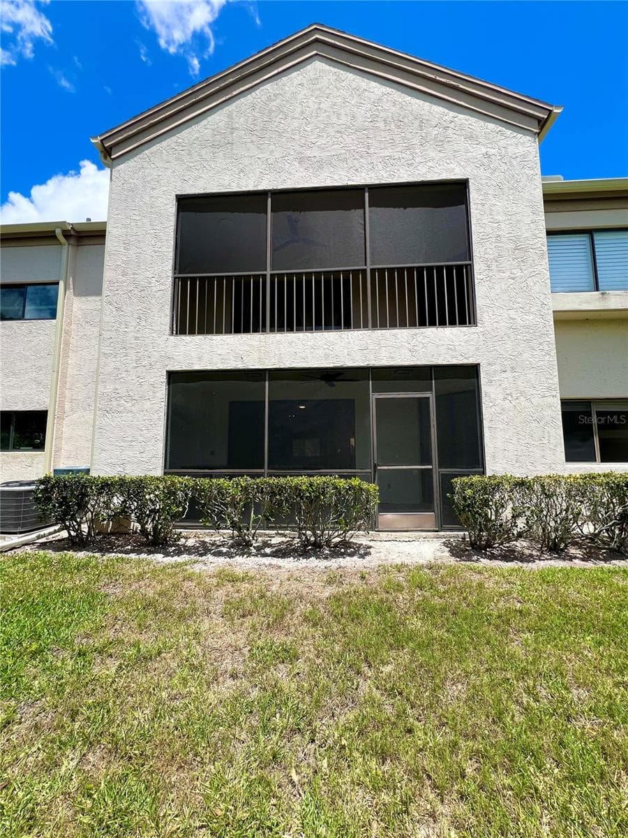 Condominium at 3014 RED OAK CT #102, PALM HARBOR, photo 26 of 42