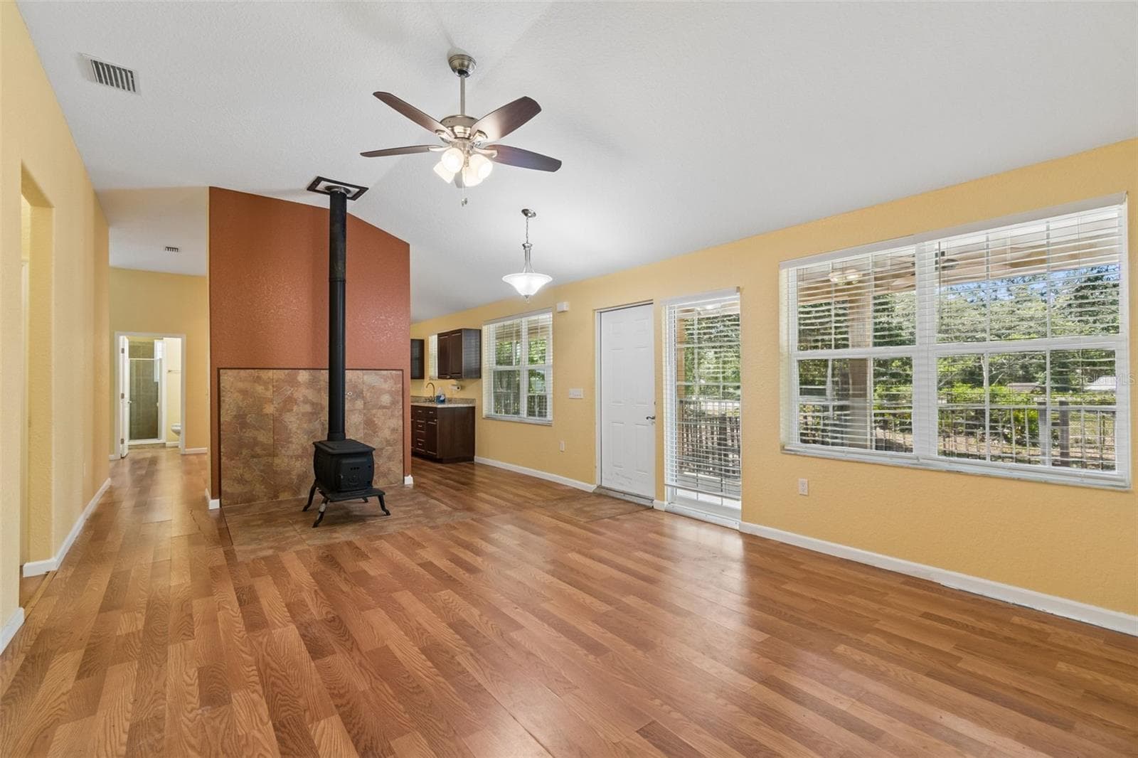 Single Family Residence at 11274 S RIVIERA DR, HOMOSASSA, photo 5 of 58