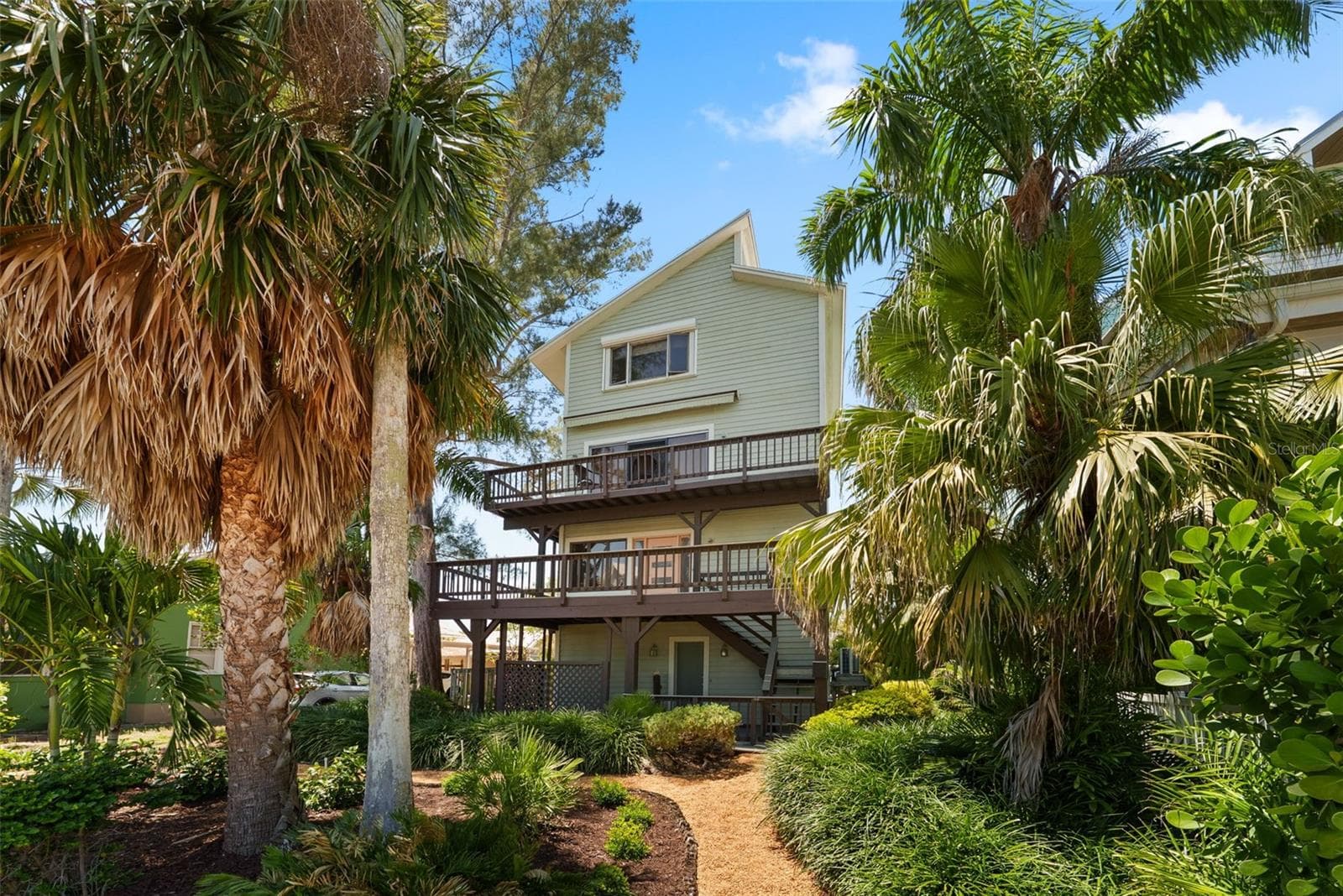 Single Family Residence at 1304 PASS A GRILLE WAY, ST PETE BEACH, photo 87 of 92