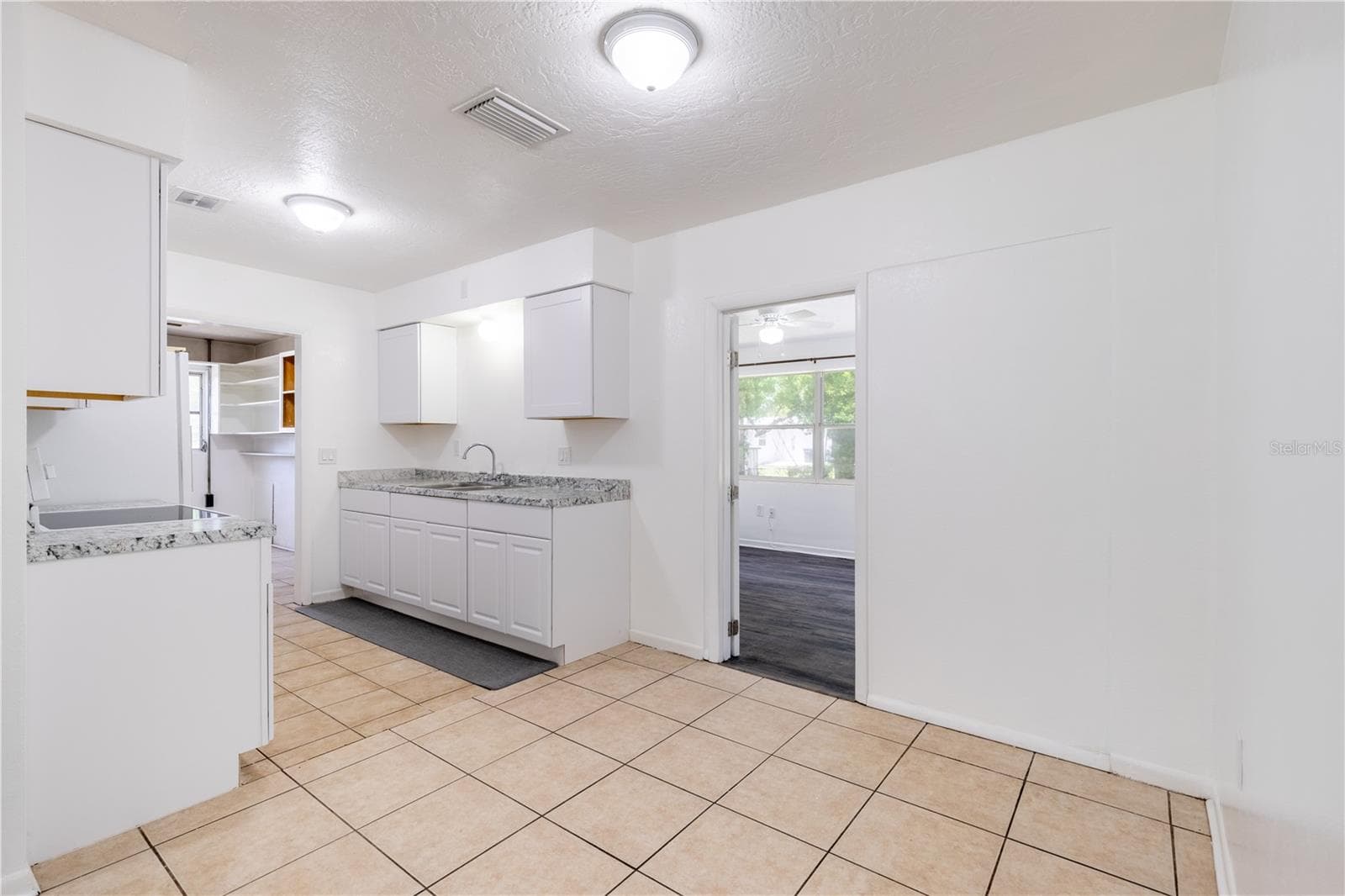 Single Family Residence at 18 N HARRISON ST, BEVERLY HILLS, photo 11 of 34