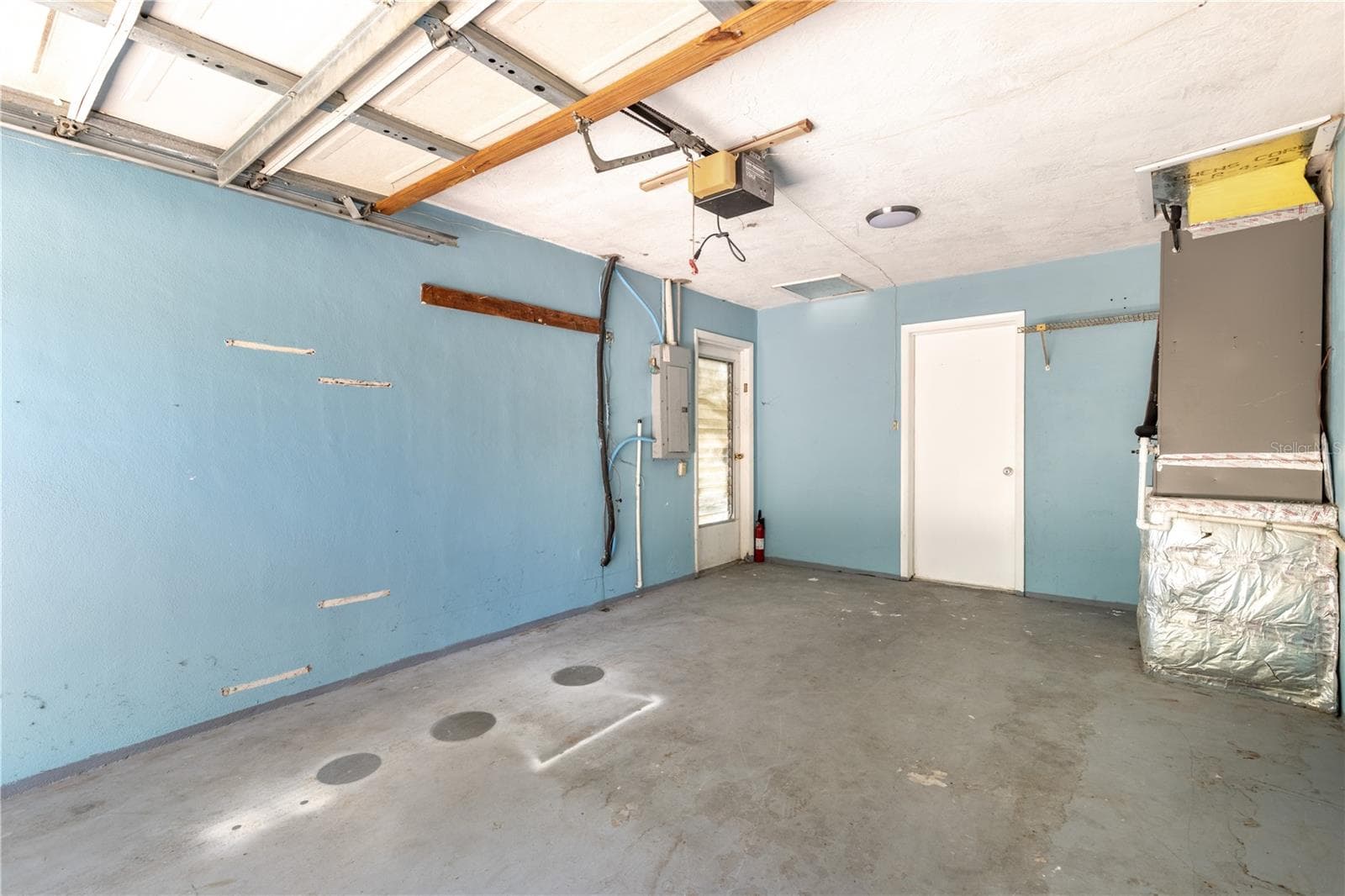 Single Family Residence at 18 N HARRISON ST, BEVERLY HILLS, photo 21 of 34