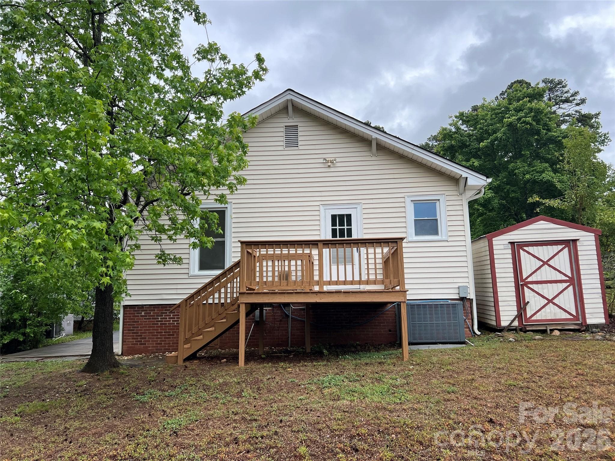 Single Family Residence at Kannapolis, photo 4 of 16