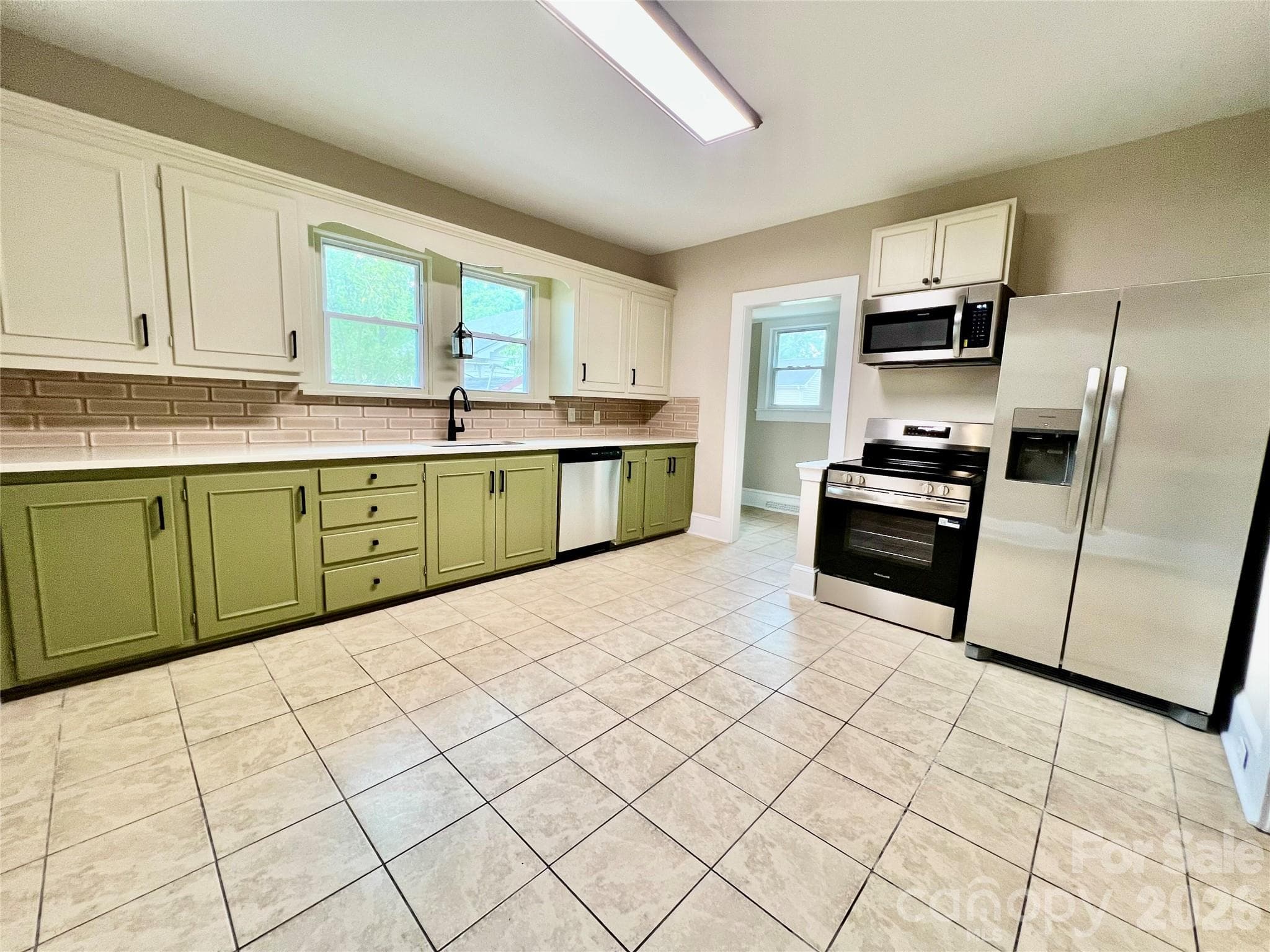 Single Family Residence at 1225 W C Street, Kannapolis, photo 8 of 16