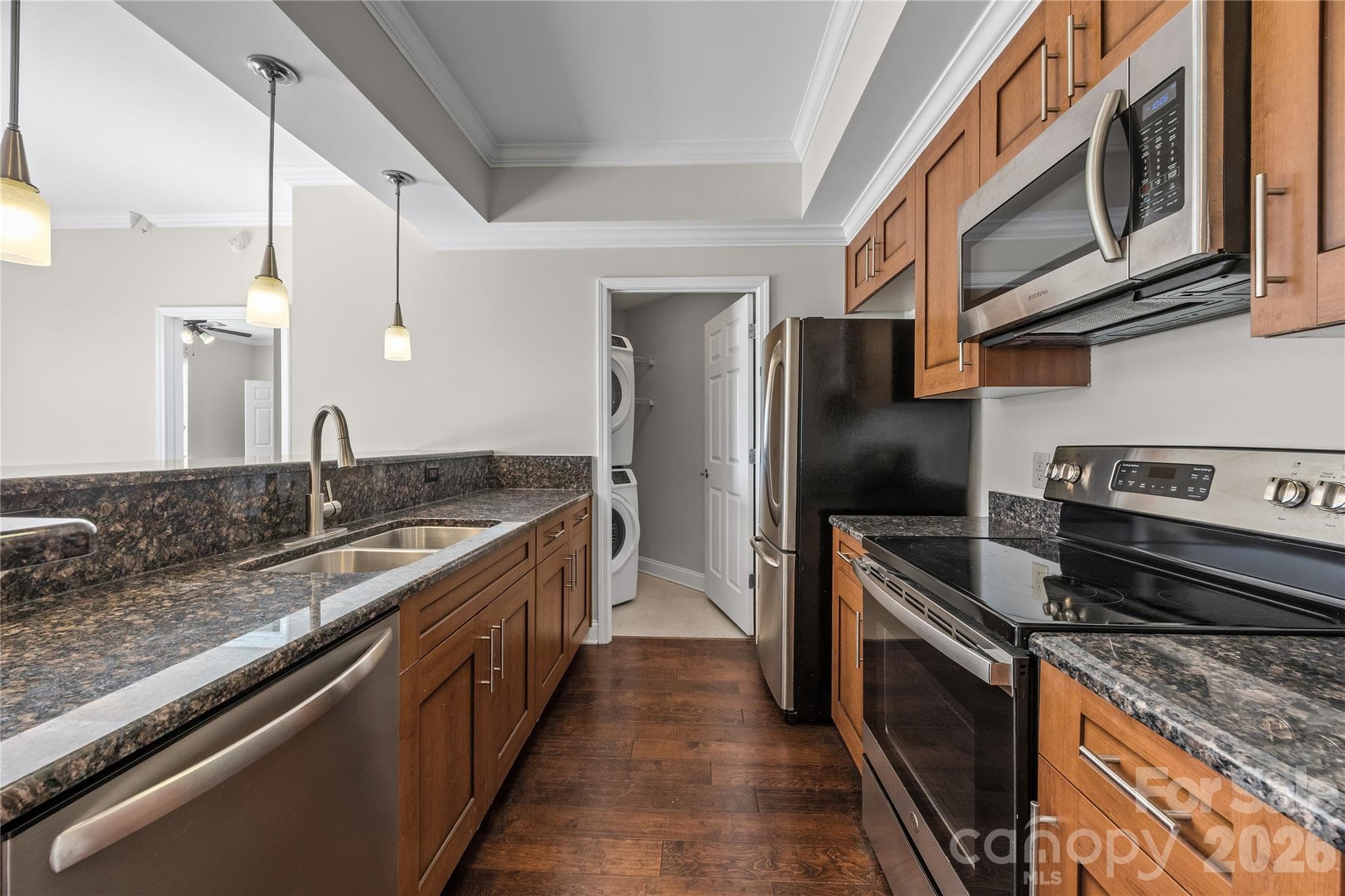 Condominium at Charlotte, photo 4 of 43