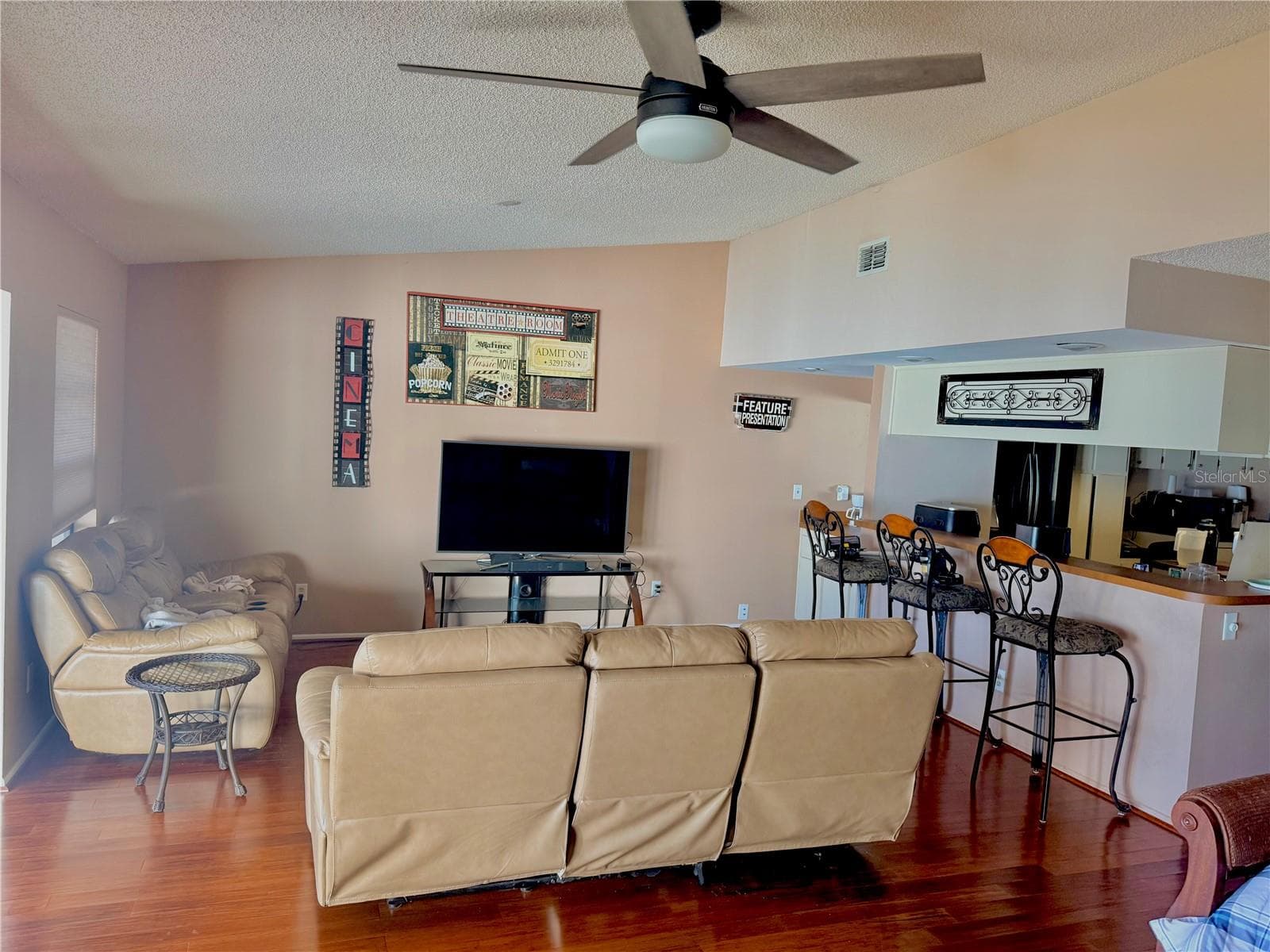 Villa at 2034 MONTEGO CT, OLDSMAR, photo 3 of 17