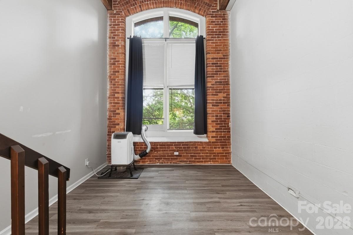 Condominium at Charlotte, photo 2 of 26