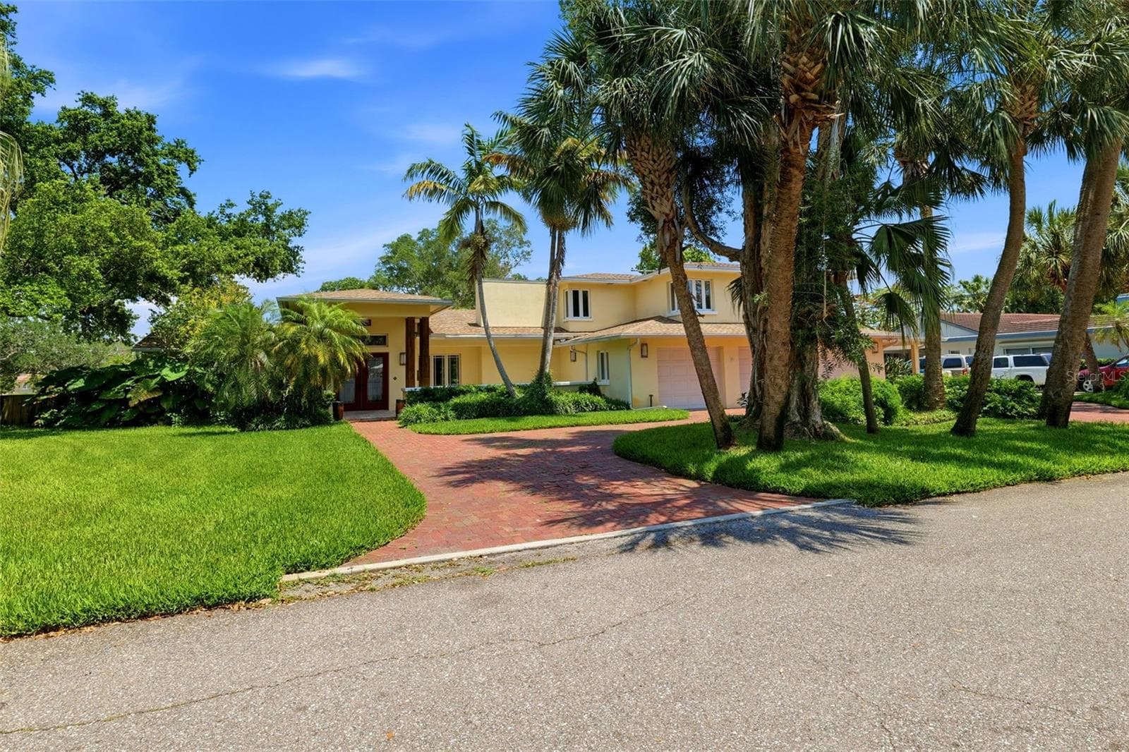 Single Family Residence at 6000 2ND ST S, ST PETERSBURG, photo 3 of 58
