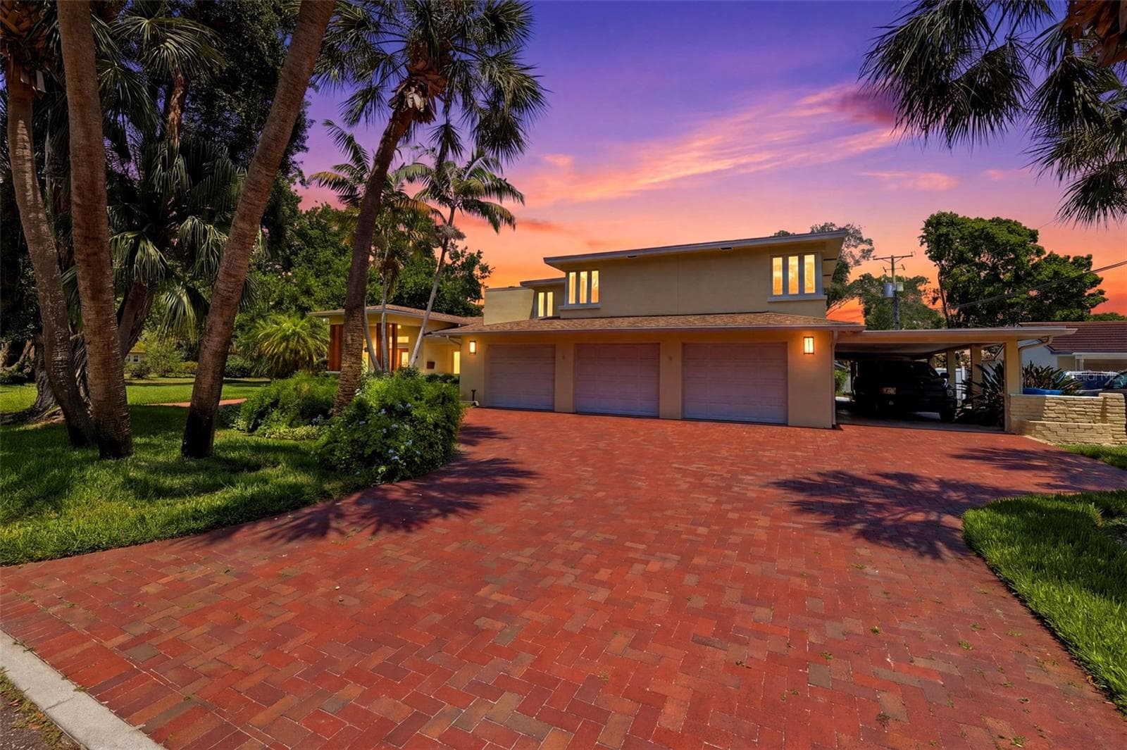Single Family Residence at 6000 2ND ST S, ST PETERSBURG, photo 6 of 58