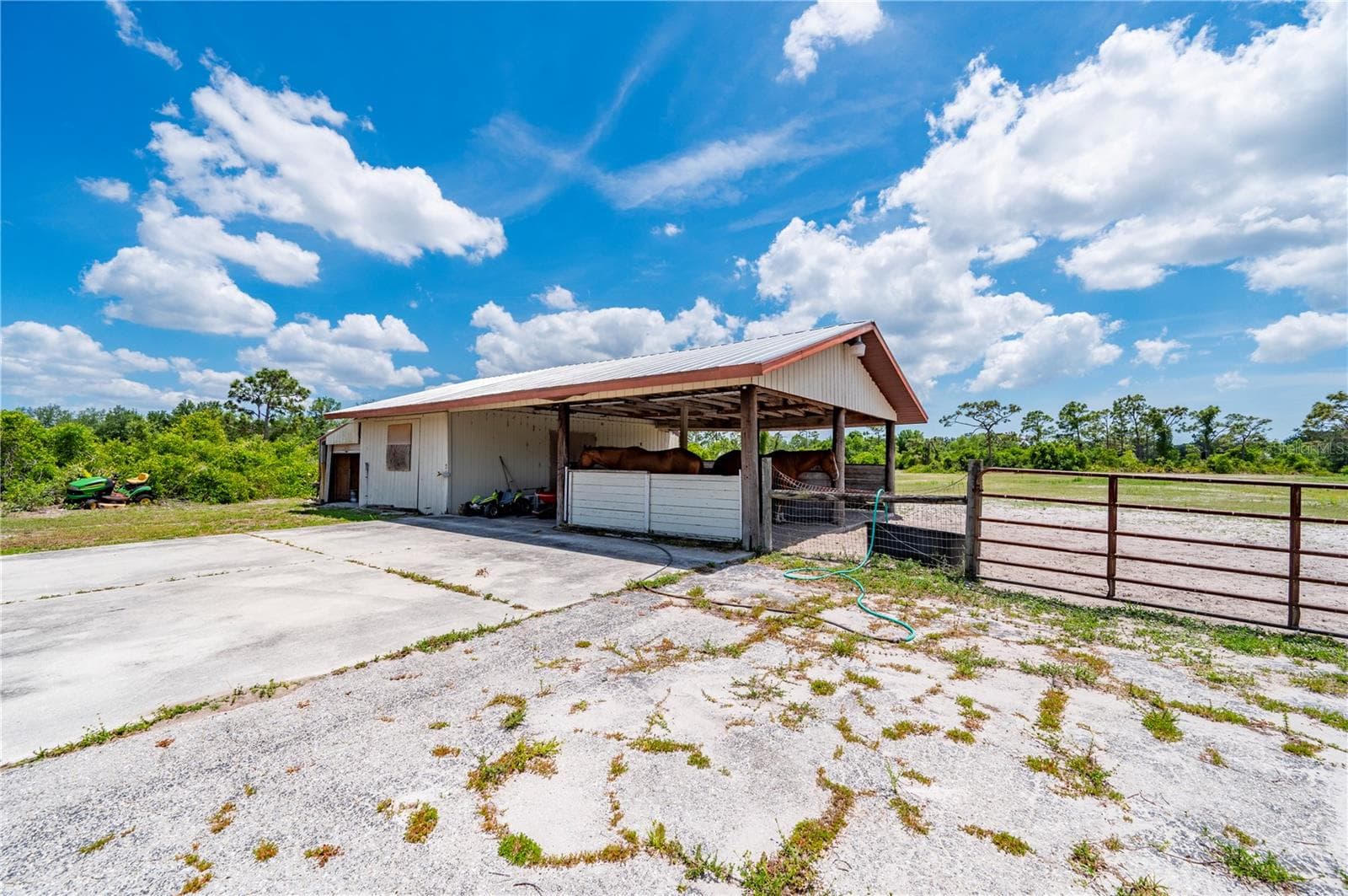 Single Family Residence at 5674 BLACKJACK CT S, PUNTA GORDA, photo 2 of 83