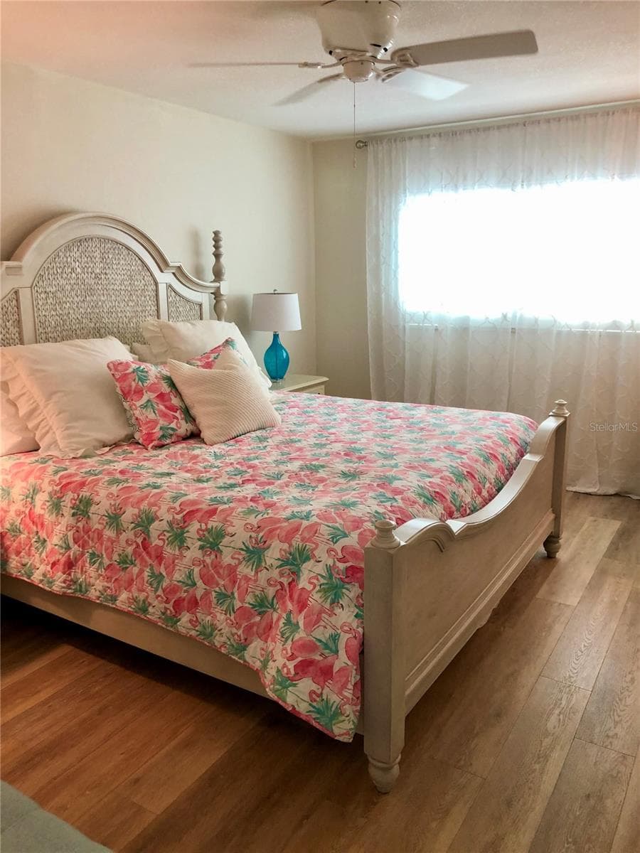 Condominium at 7 DUNOON PL #203, DUNEDIN, photo 11 of 29