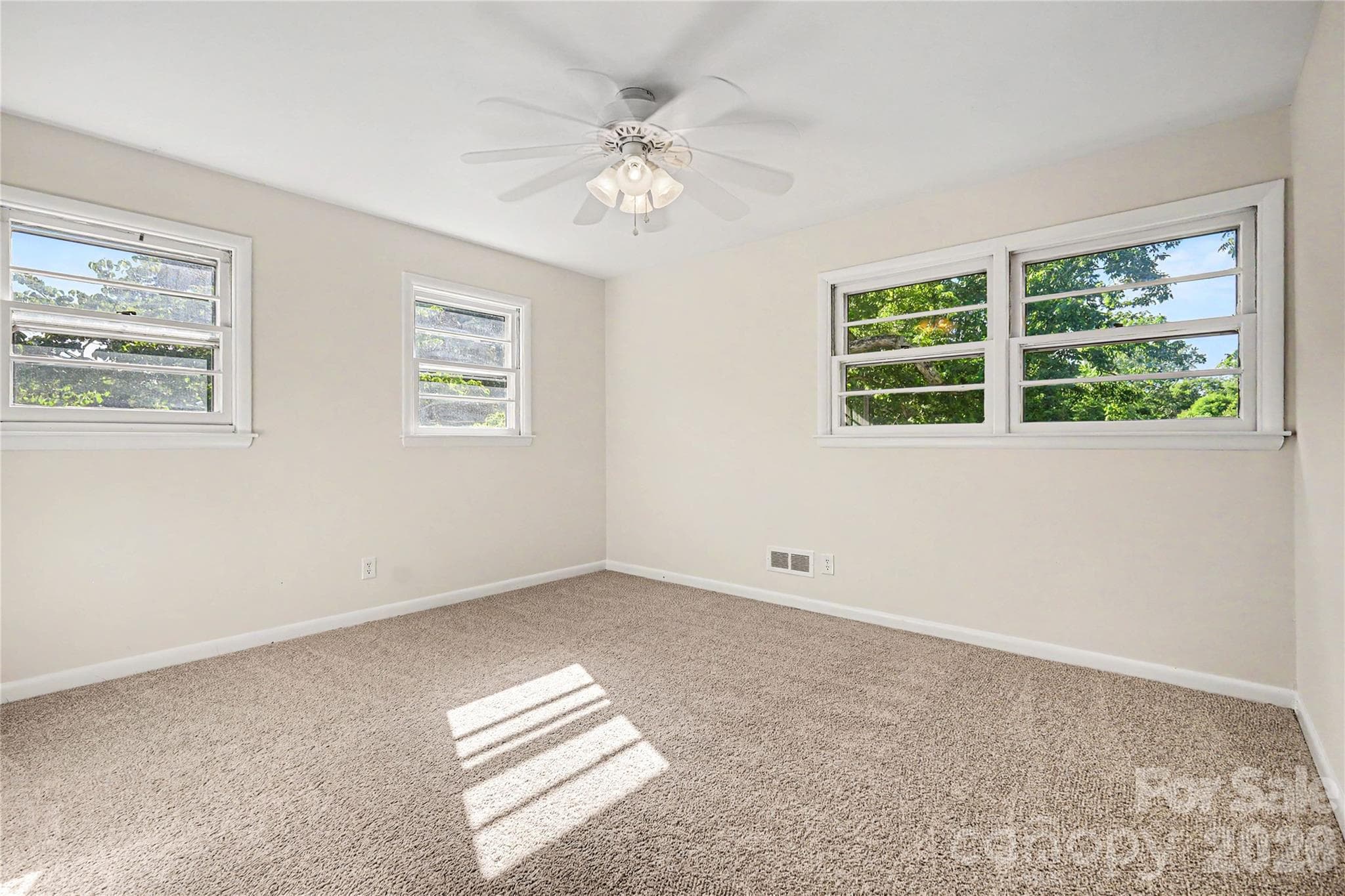 Single Family Residence at 211 Windsor Drive, Shelby, photo 13 of 21