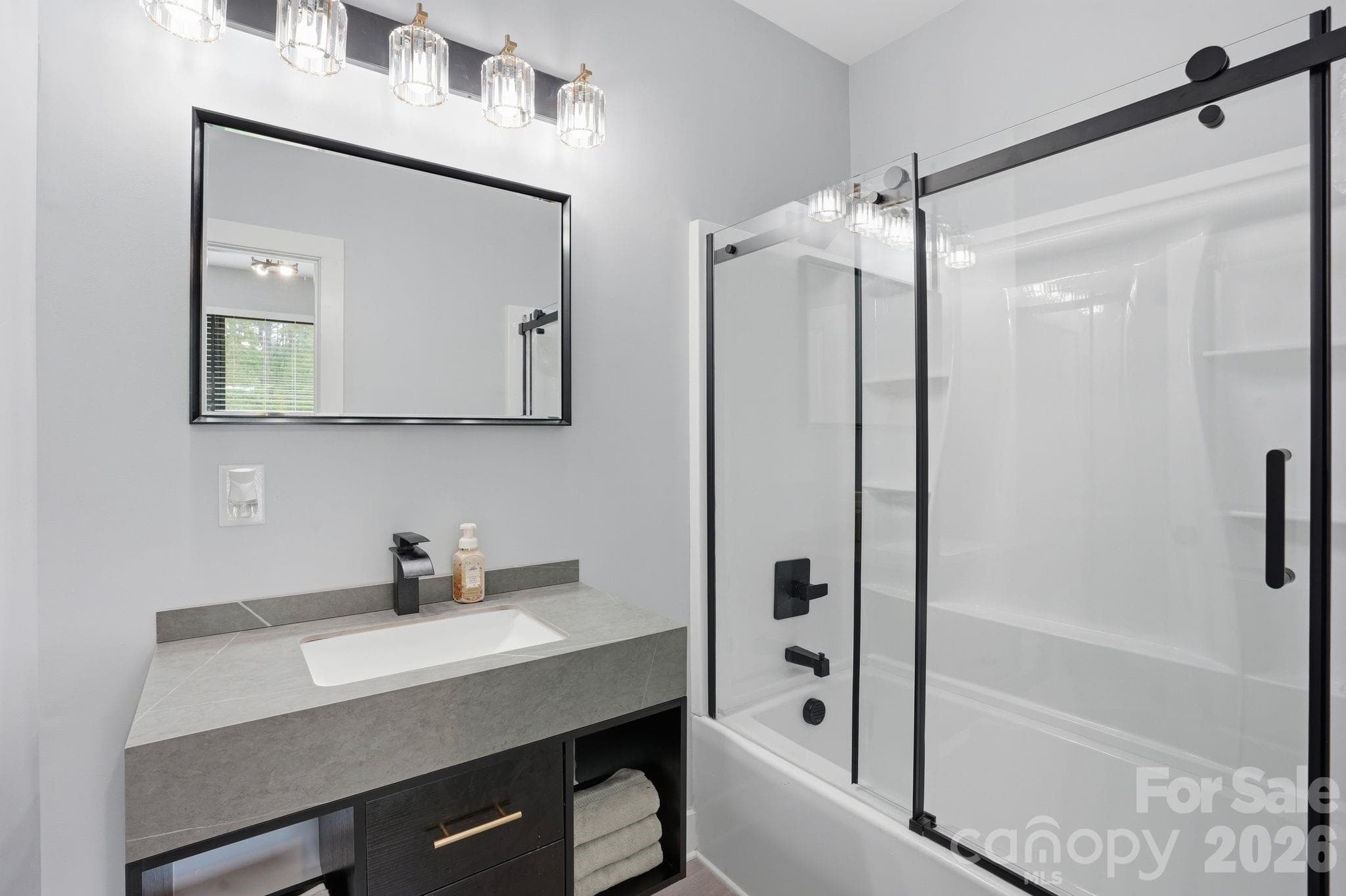 Single Family Residence at 8508 Max Meadows Drive, Charlotte, photo 29 of 48