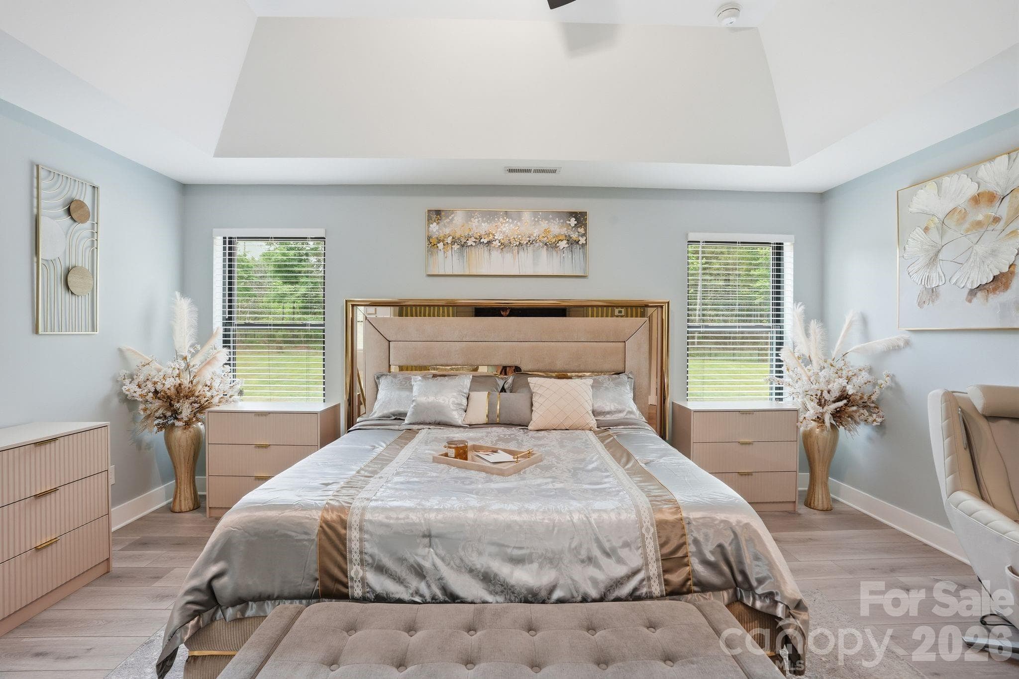 Single Family Residence at 8508 Max Meadows Drive, Charlotte, photo 4 of 48