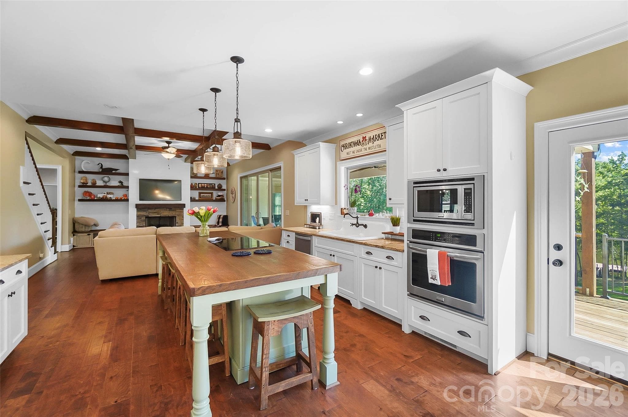 Kitchen with island and beautiful cabinetry - 3612 Lake Twitty Drive, Monroe