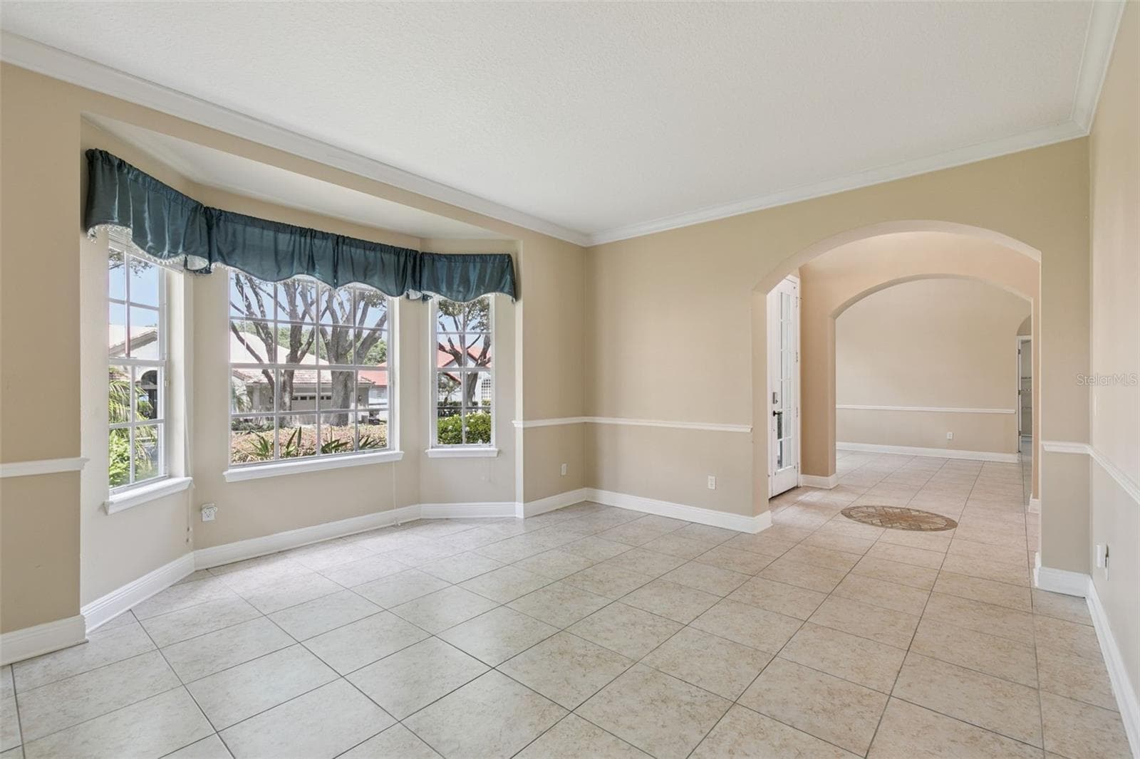 Single Family Residence at 7670 MILANO DR, ORLANDO, photo 7 of 37