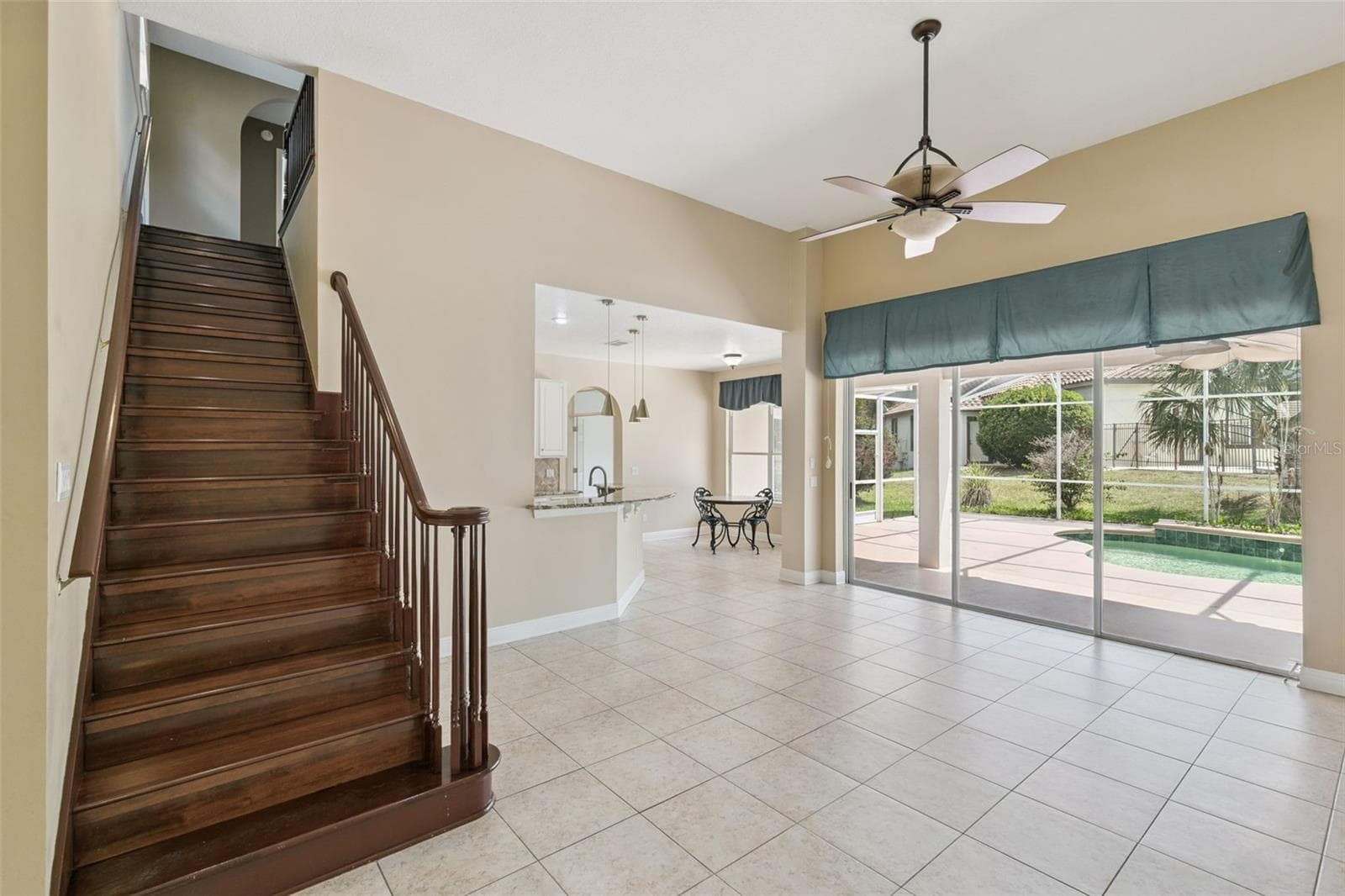 Single Family Residence at 7670 MILANO DR, ORLANDO, photo 9 of 37