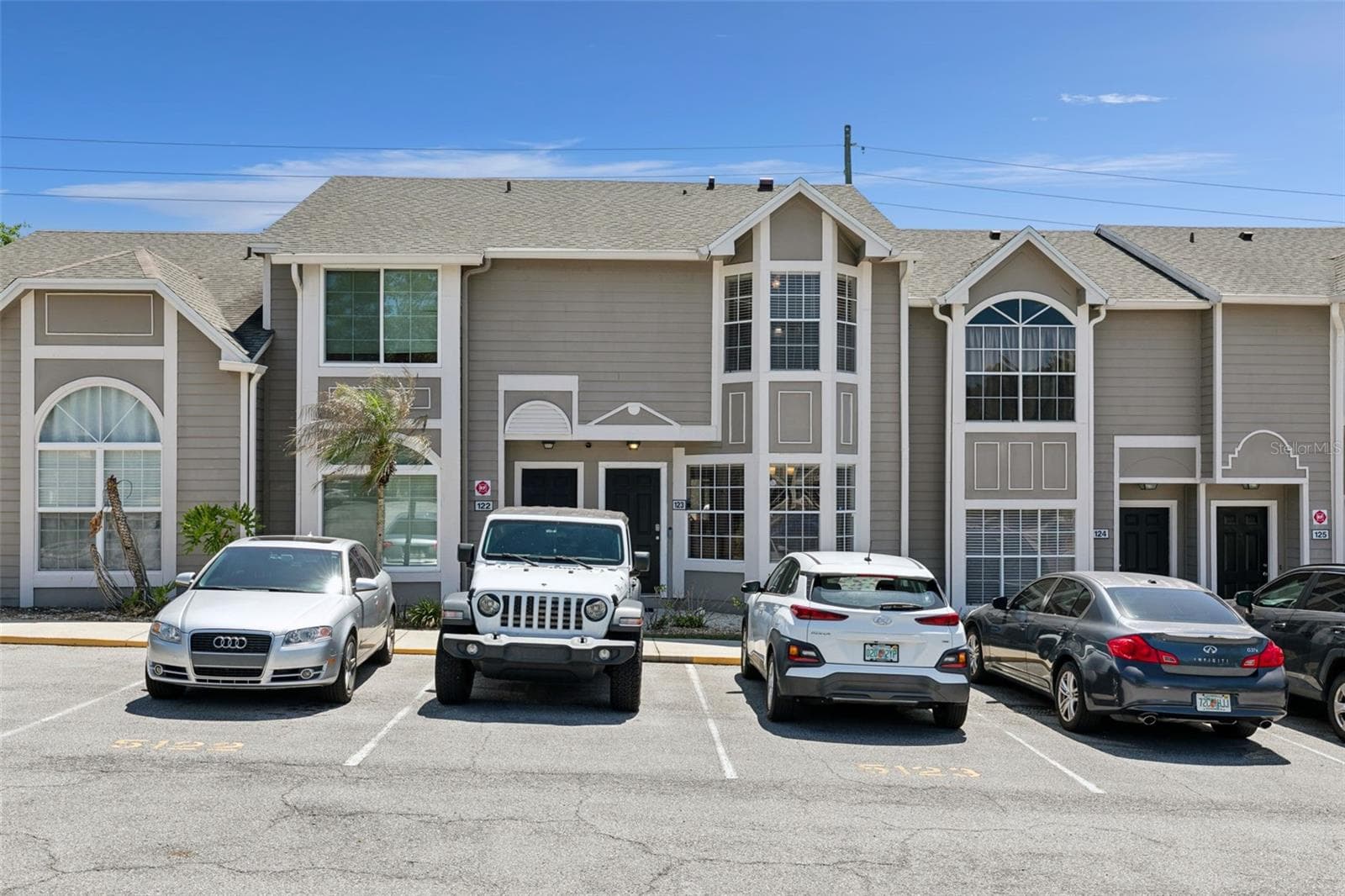 505 SUN RIDGE PL #123