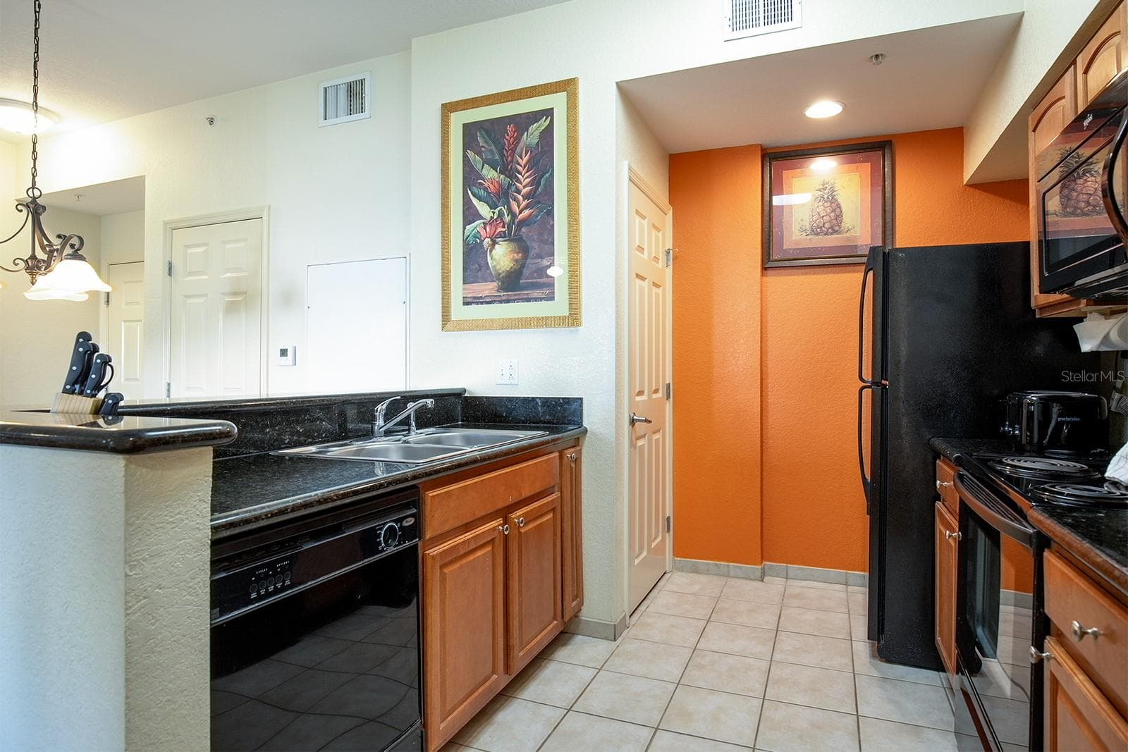 Condo - Hotel at 8100 POINCIANA BLVD #2312, ORLANDO, photo 9 of 28