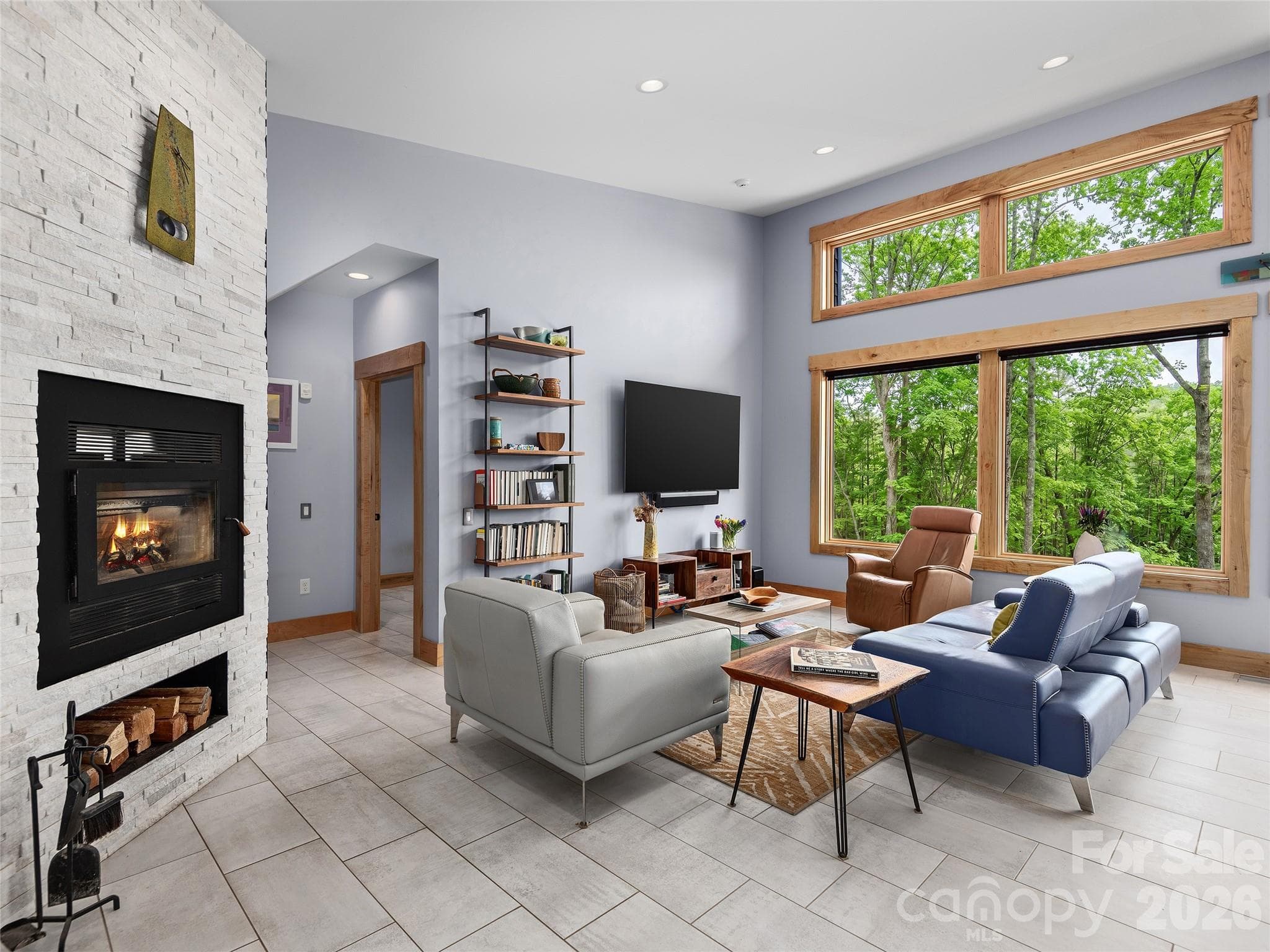 Single Family Residence at 15 Sourwood Lane, Fletcher, photo 5 of 48