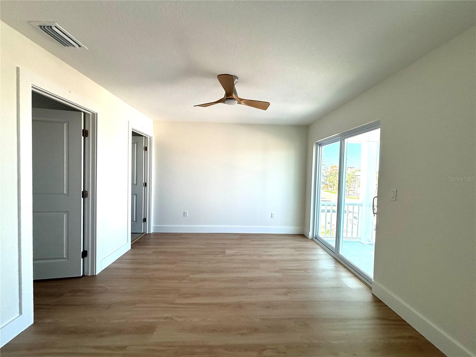 Master bedroom - 711 GULF BLVD, INDIAN ROCKS BEACH