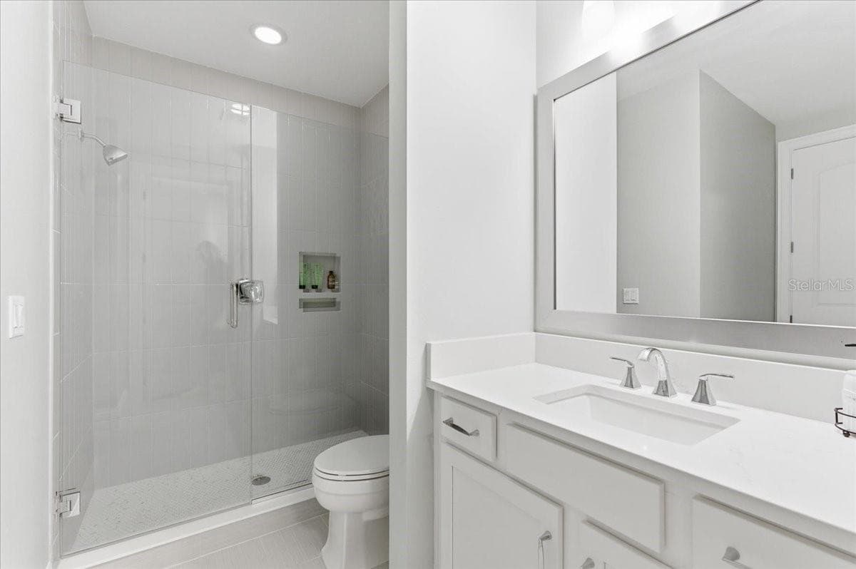Single Family Residence at 10123 BUCKLOW HILL DR, ORLANDO, photo 34 of 77