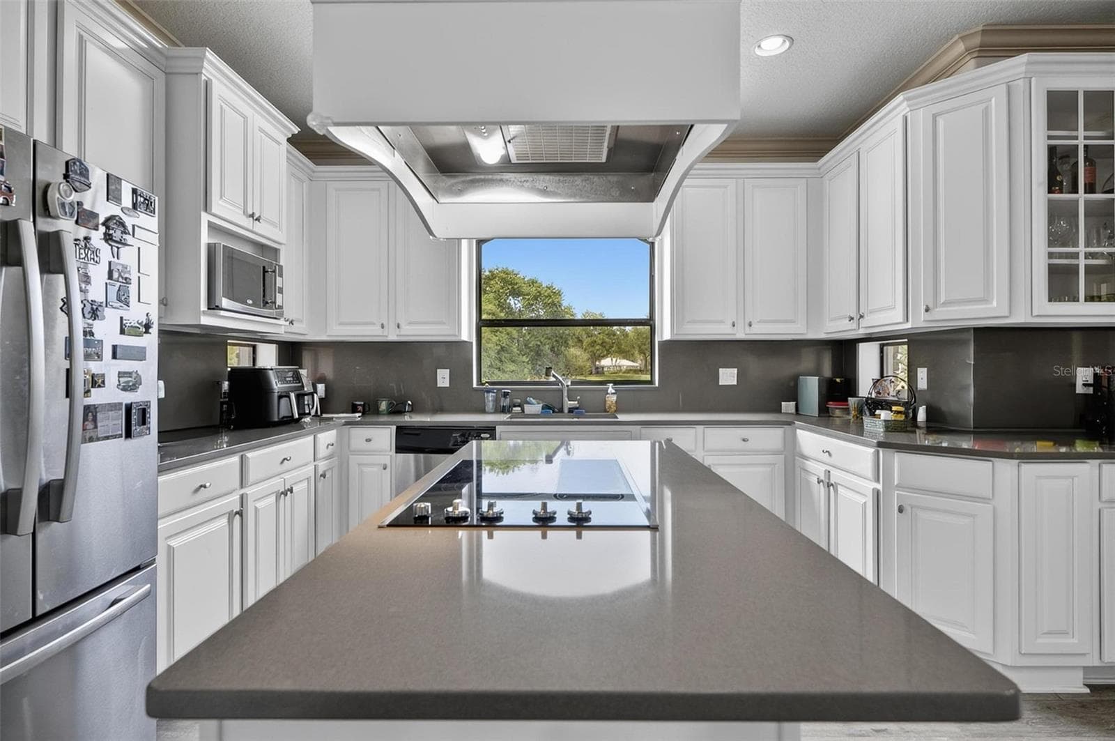 Single Family Residence at 5 SANDPIPER CT, PALM COAST, photo 15 of 90