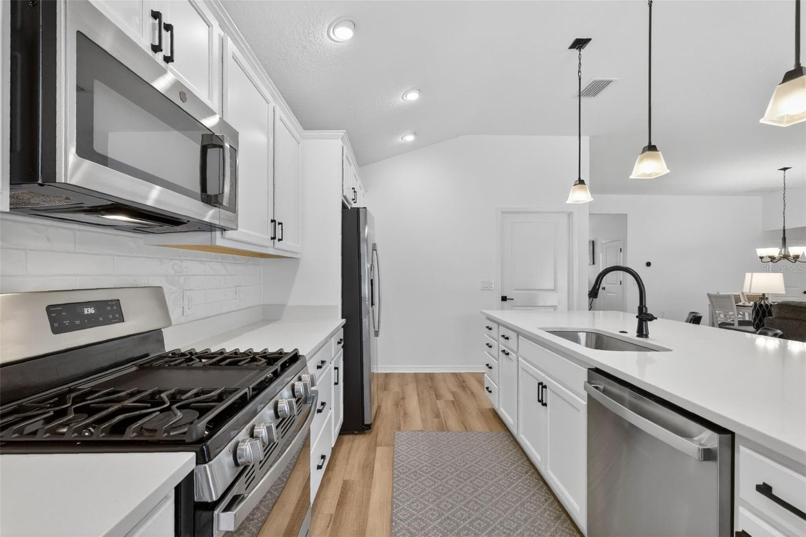Kitchen - 6857 BAYSINGER PATH, THE VILLAGES
