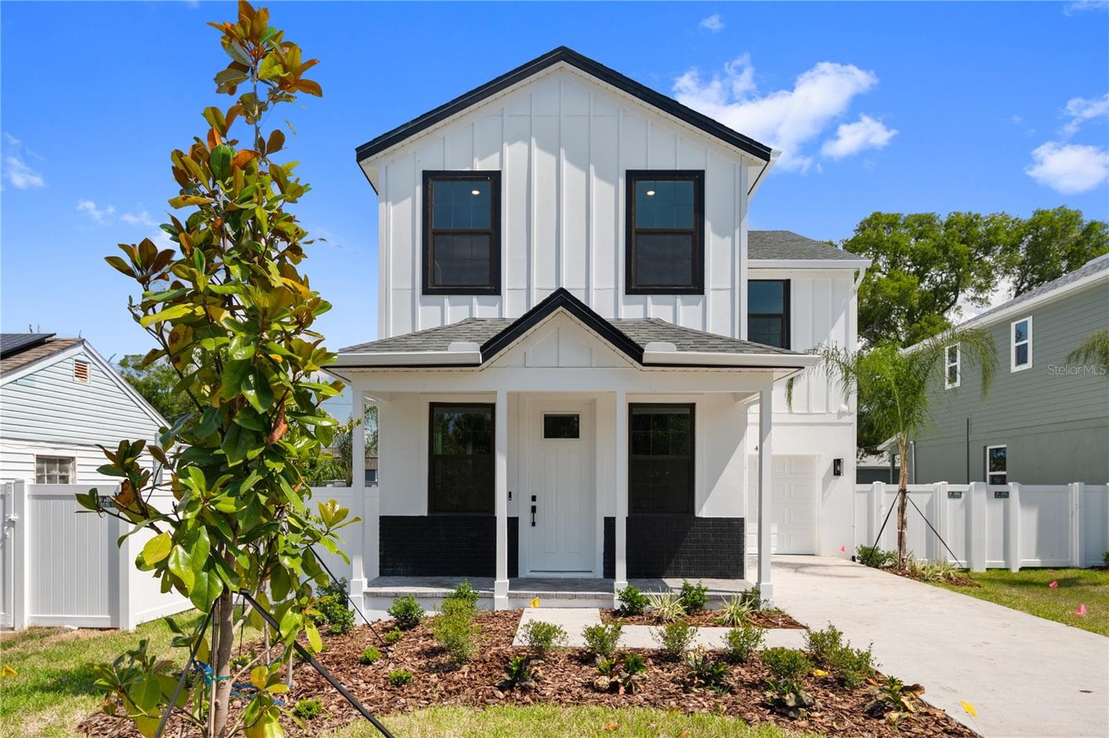 Single Family Residence at 4181 56TH AVE N, ST PETERSBURG, photo 4 of 72