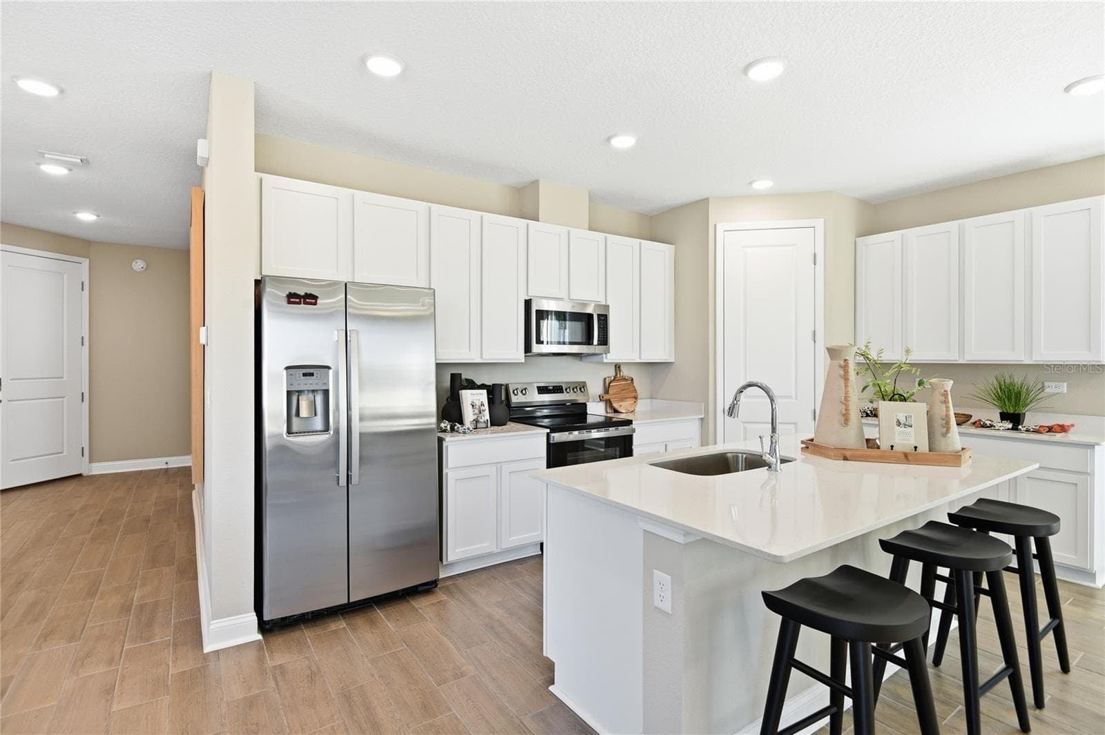 Single Family Residence at 2530 29TH LN E, PALMETTO, photo 9 of 62