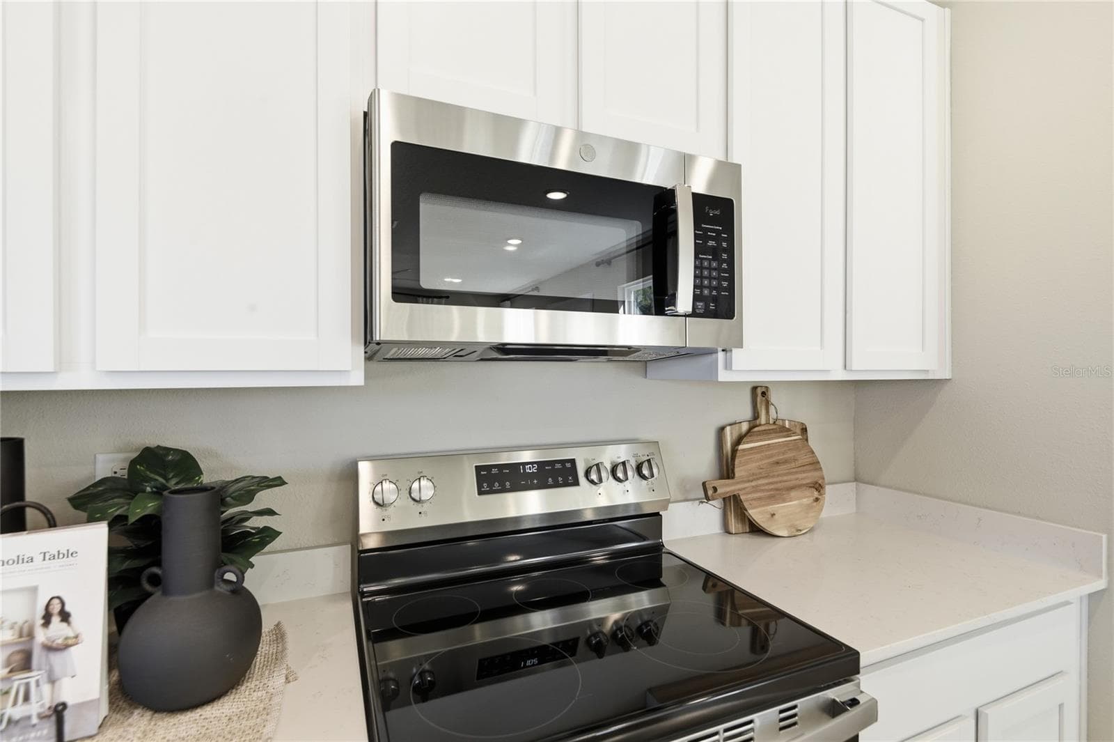 Single Family Residence at 2530 29TH LN E, PALMETTO, photo 11 of 62