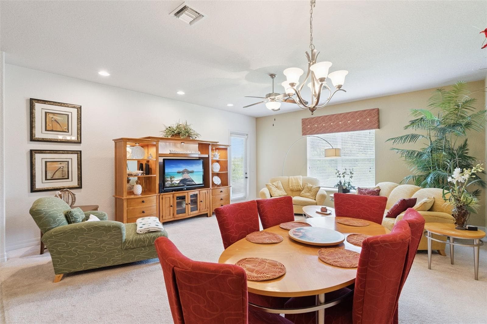 Townhouse at 1005 GREEN GATE BLVD, GROVELAND, photo 12 of 52