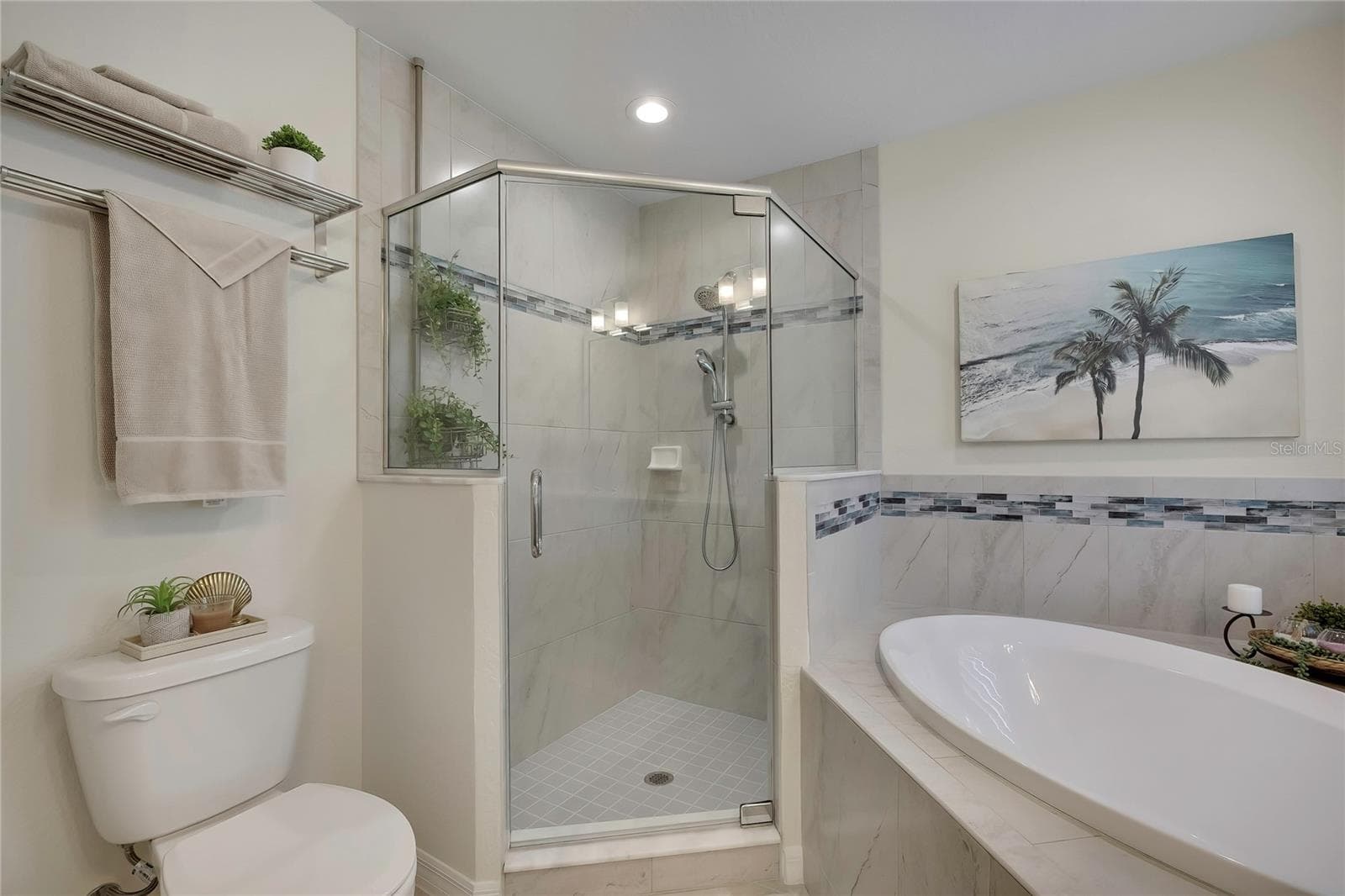 Single Family Residence at 14108 MULKERIN DR, WEEKI WACHEE, photo 24 of 44