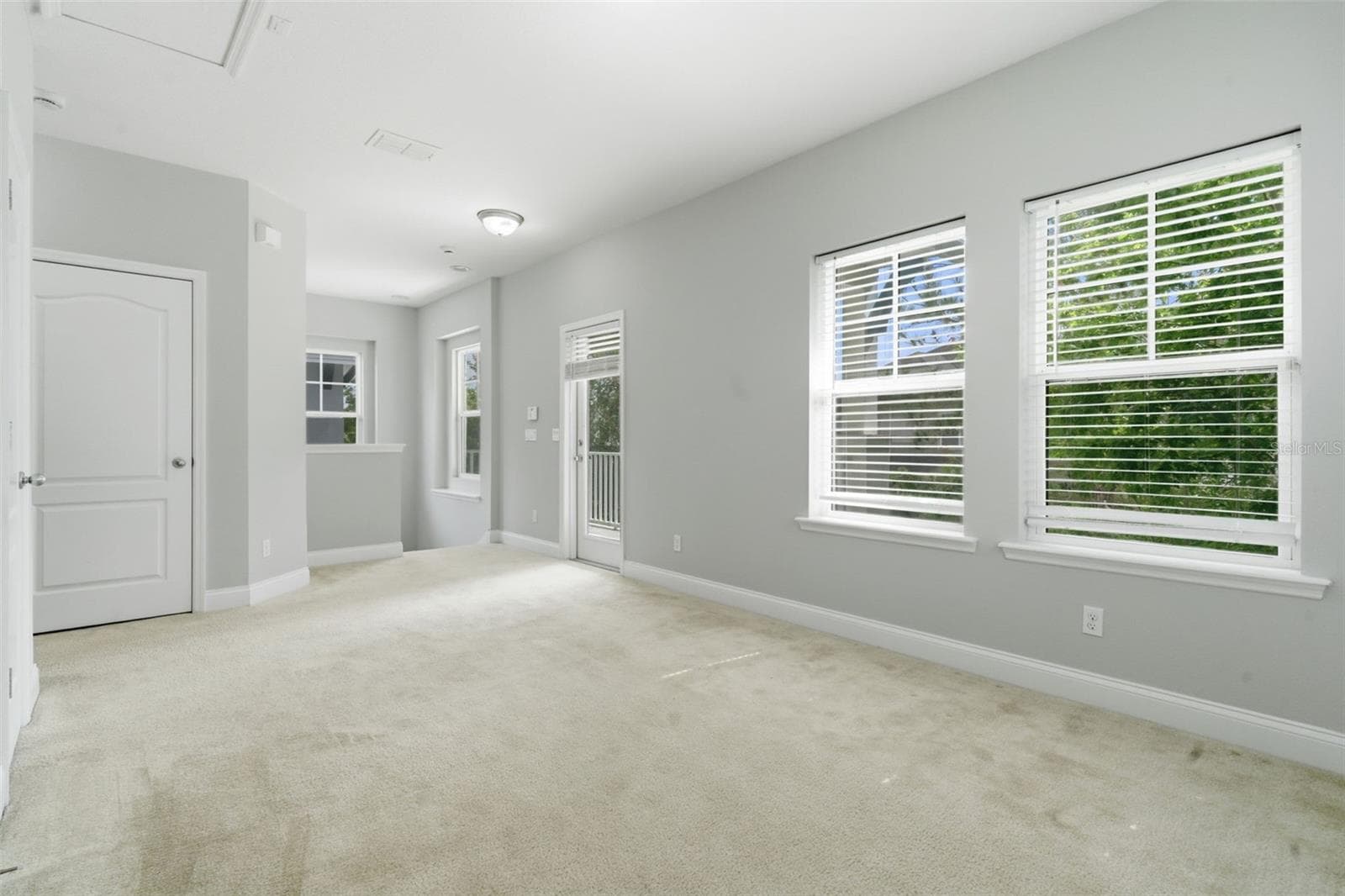 Single Family Residence at 13856 ELIOT AVE, ORLANDO, photo 19 of 43