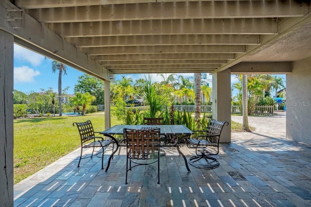 Outside patio - 3858 SHORE BLVD, OLDSMAR