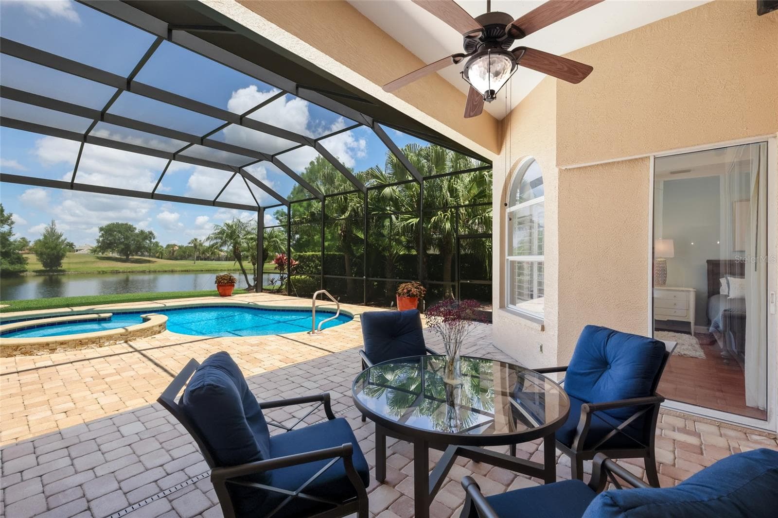 Single Family Residence at 7207 ASHLAND GLN, LAKEWOOD RANCH, photo 49 of 83